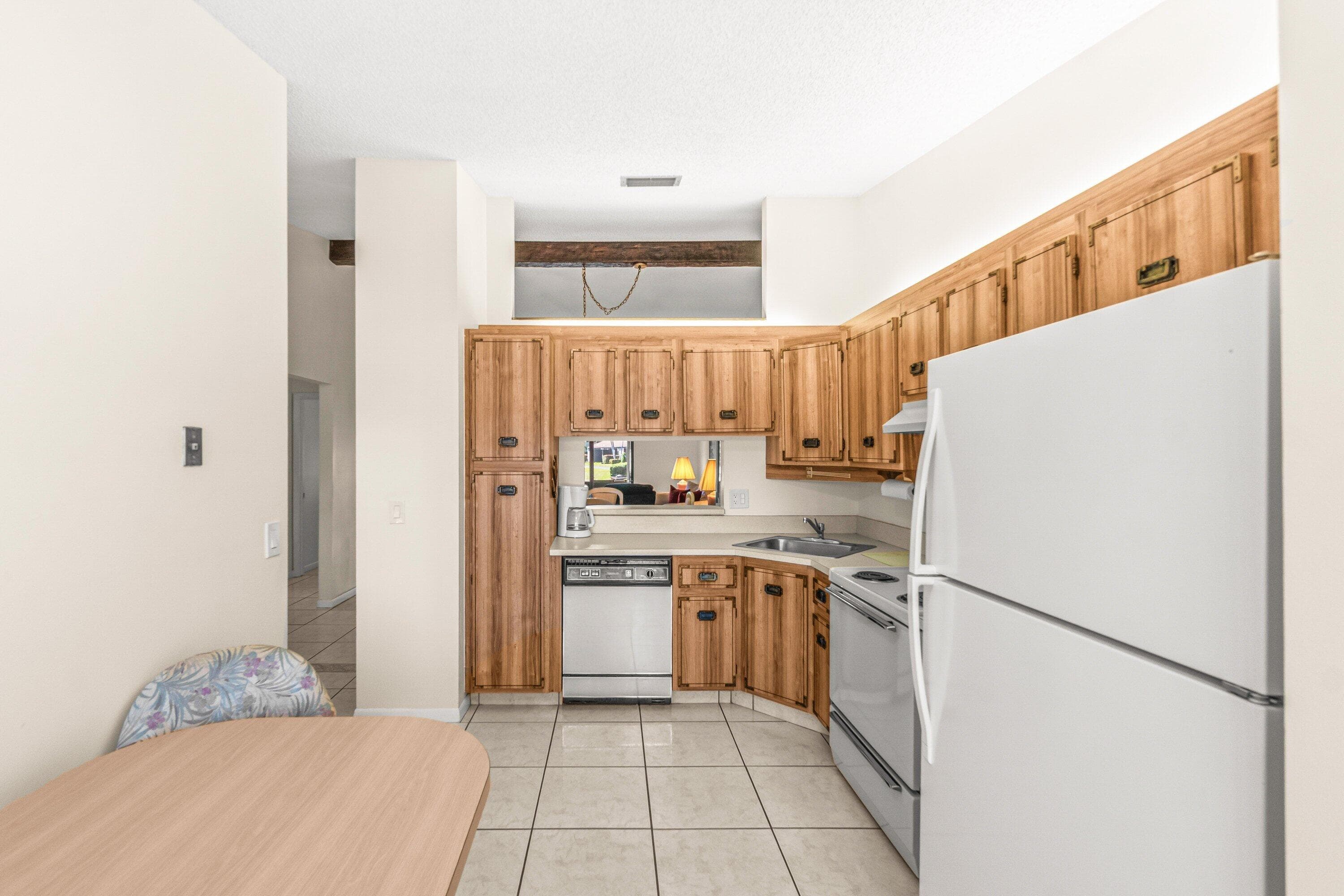 704 Sunny Pine Way C, Greenacres, FL 33415 11