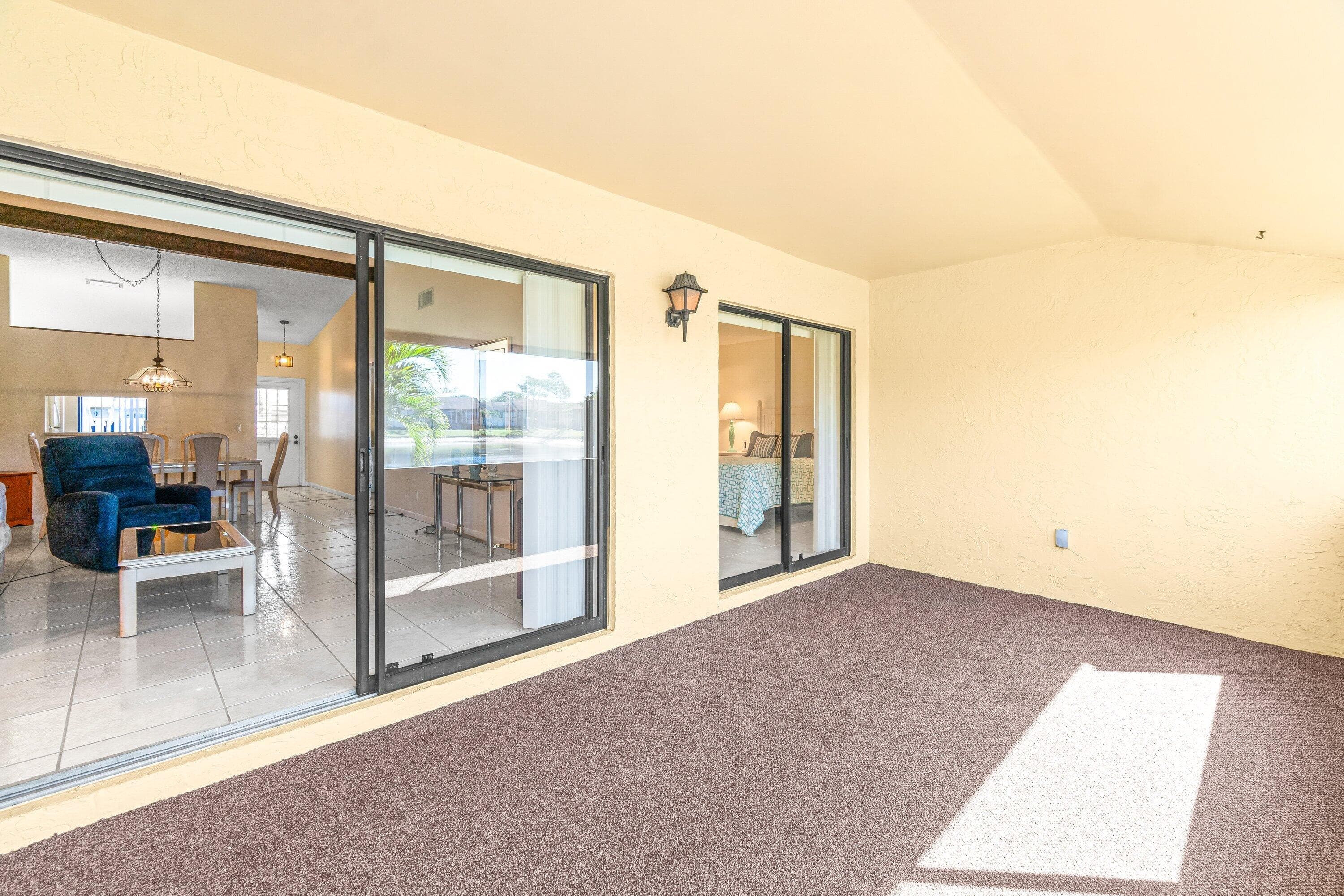 704 Sunny Pine Way C, Greenacres, FL 33415 29