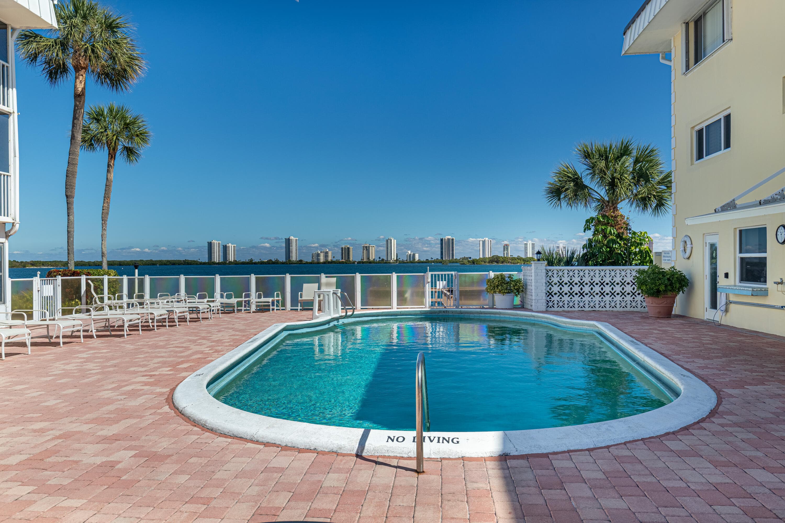 101 Doolen Court 210, North Palm Beach, FL 33408 26