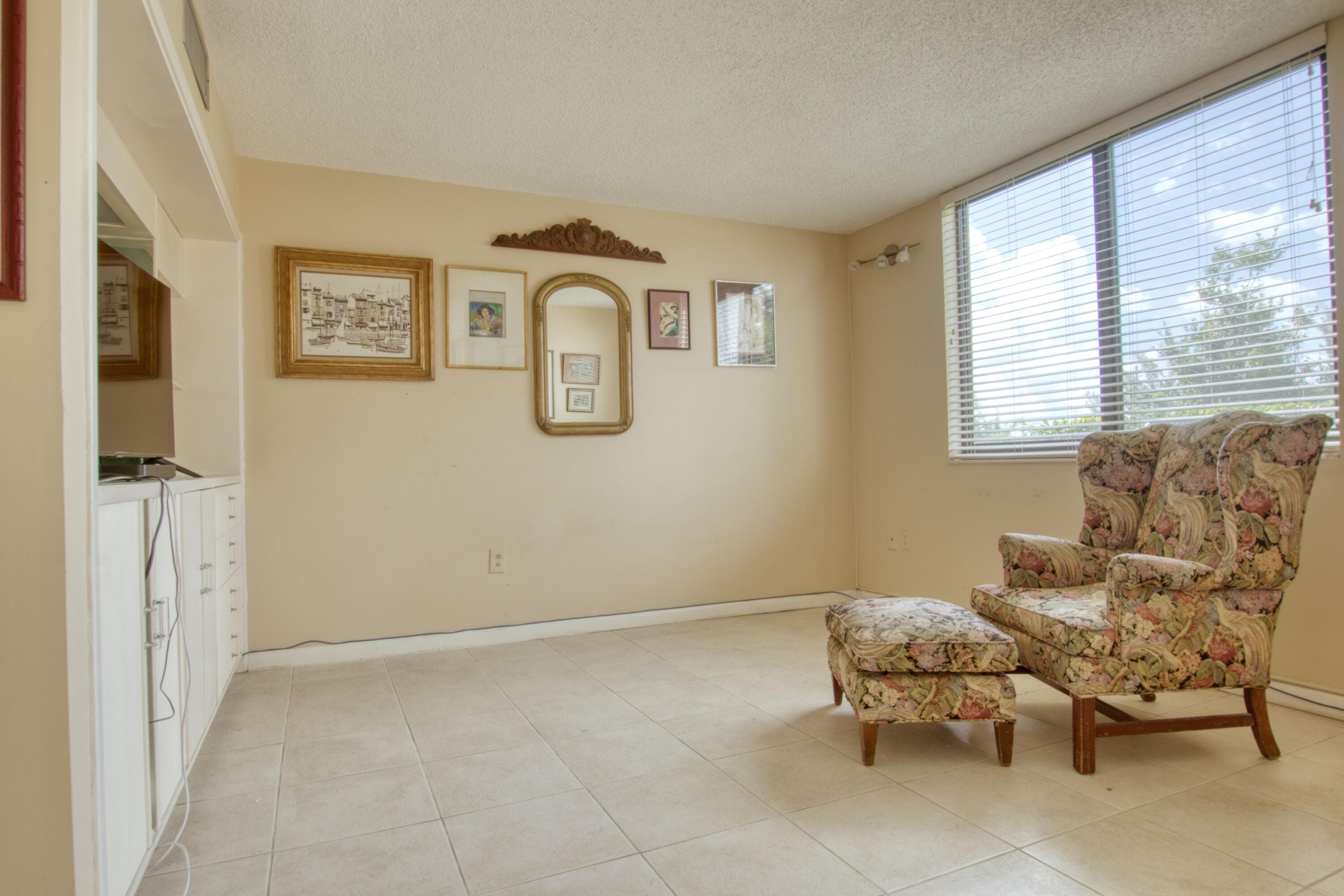 4260 D Este Court 102, Lake Worth, FL 33467 4