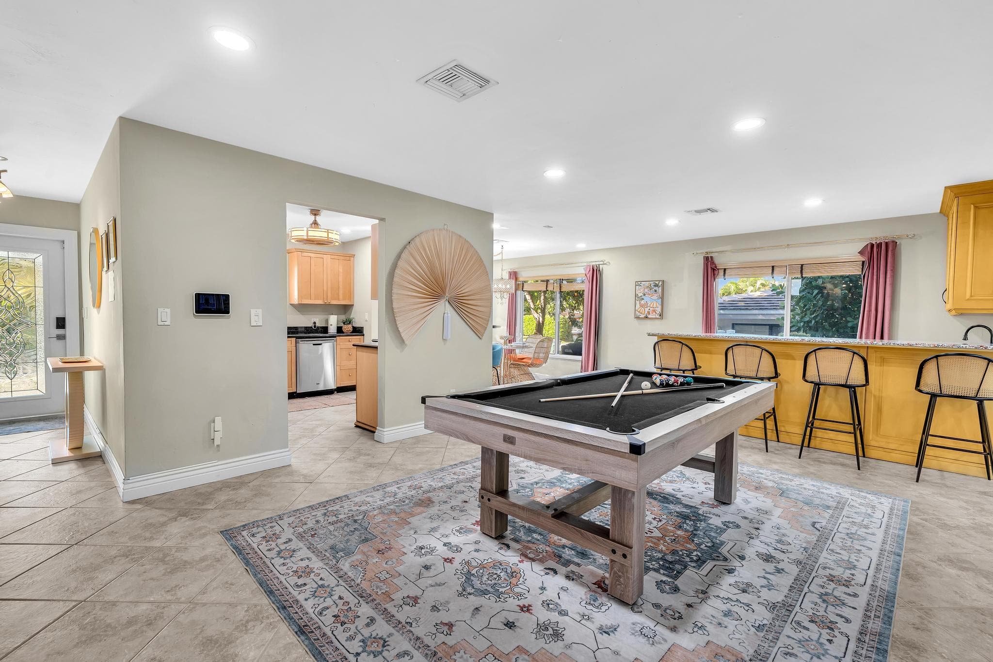 3450 NE 19th Avenue, Oakland Park, FL 33306 8