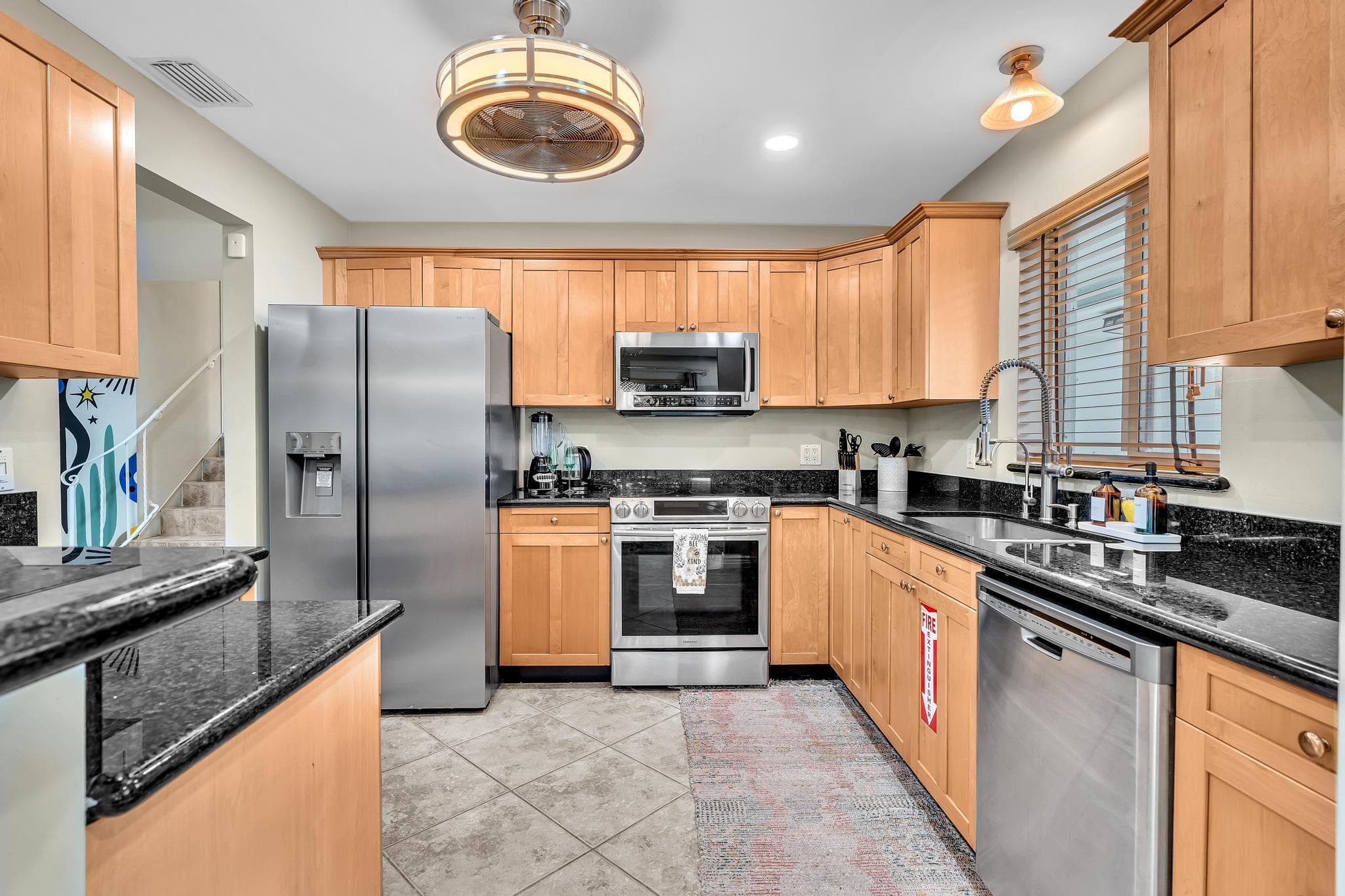 3450 NE 19th Avenue, Oakland Park, FL 33306 10