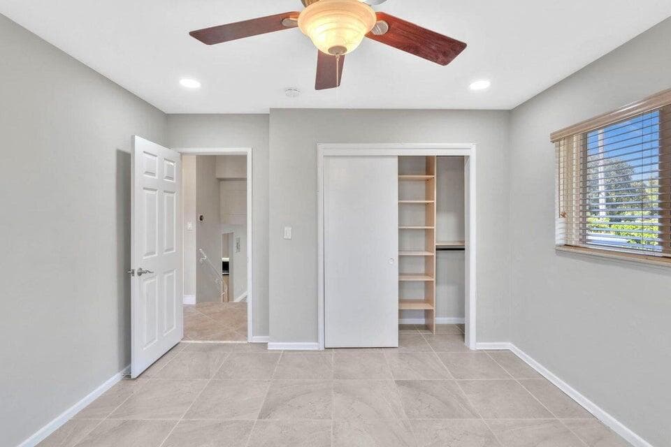 3450 NE 19th Avenue, Oakland Park, FL 33306 27