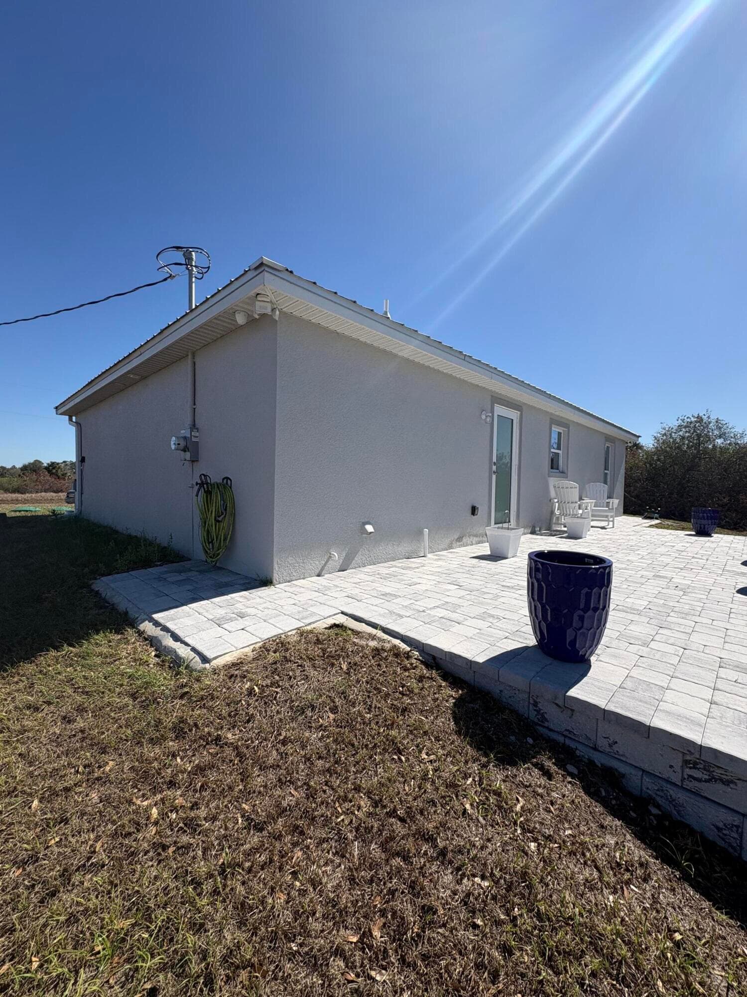 9019 S Castle Circle, LaBelle, FL 33935 23
