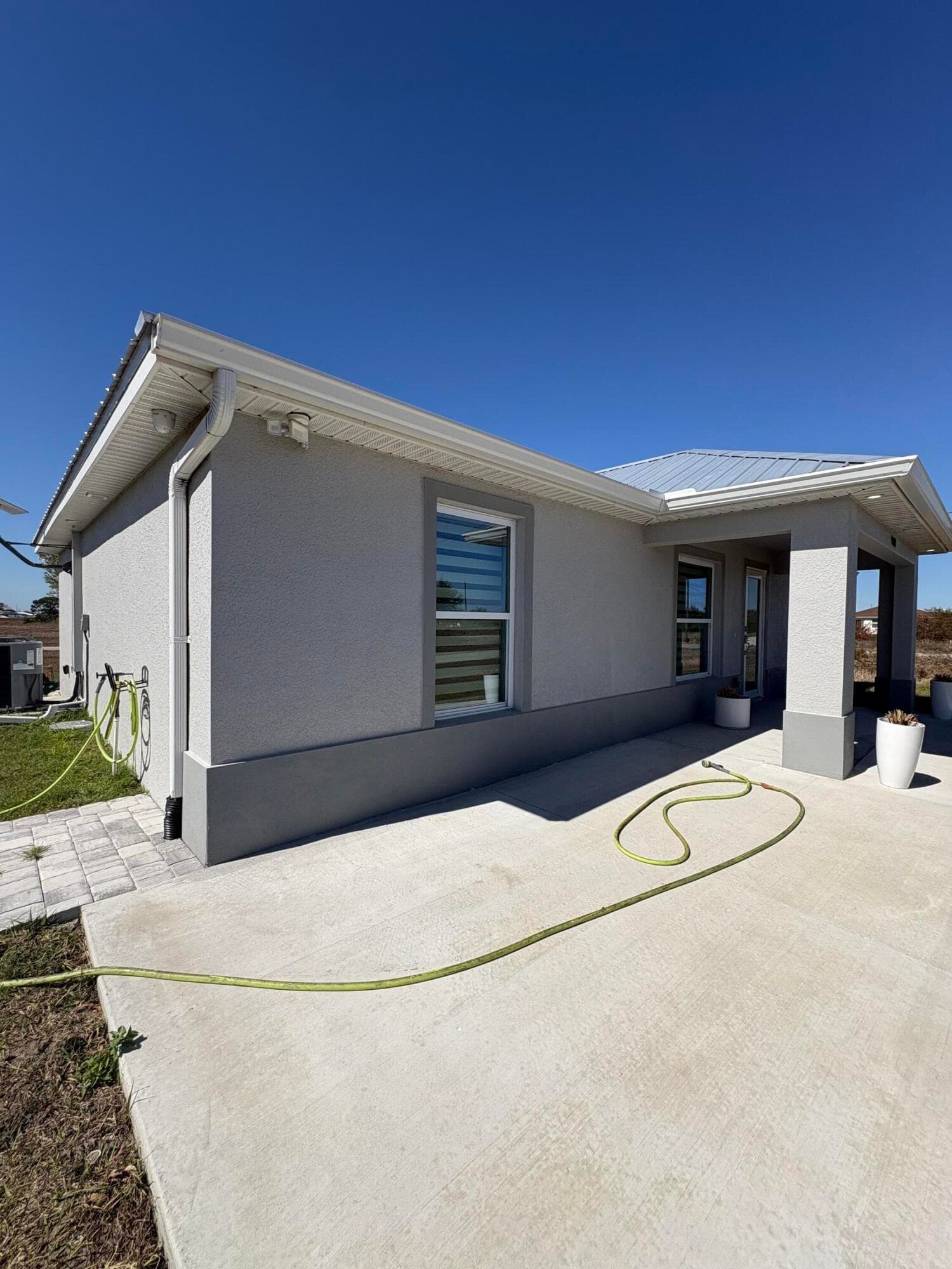 9019 S Castle Circle, LaBelle, FL 33935 24