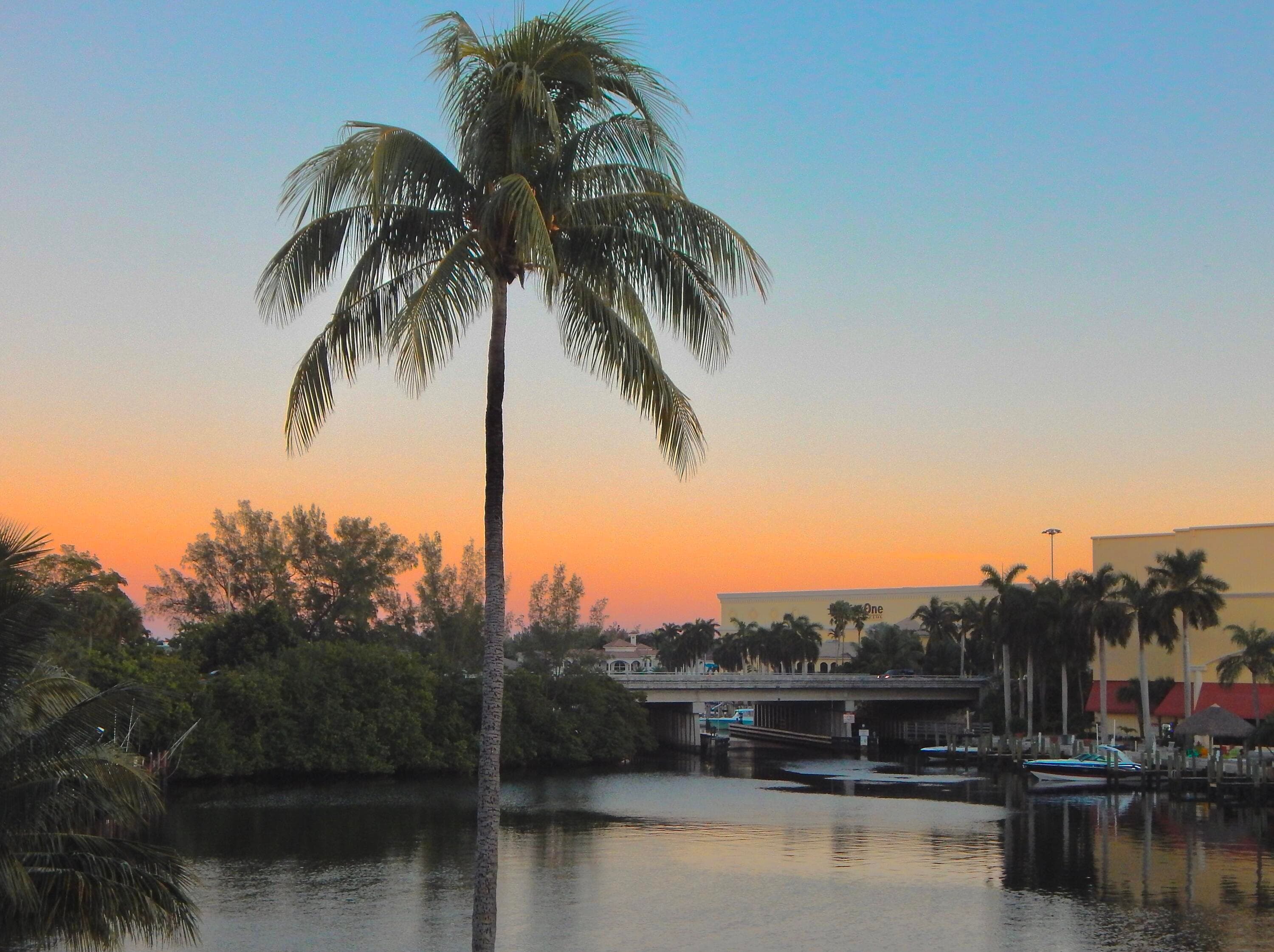 7 Royal Palm Way 507, Boca Raton, FL 33432 35