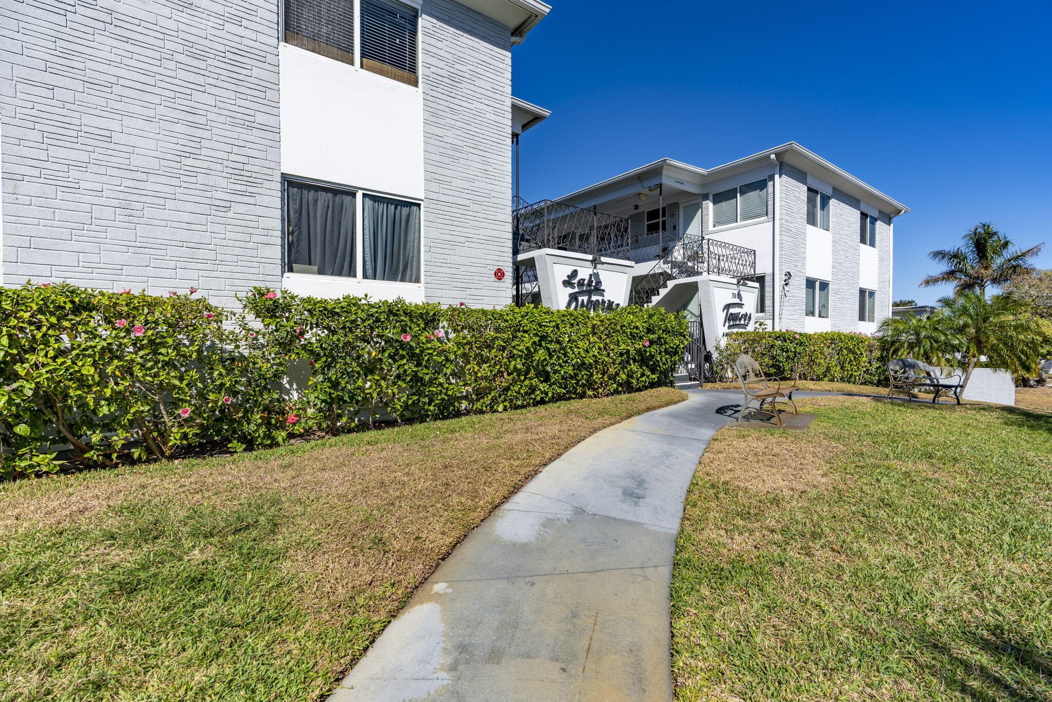 302 Lake Osborne Drive 5, Lake Worth Beach, FL 33461 3
