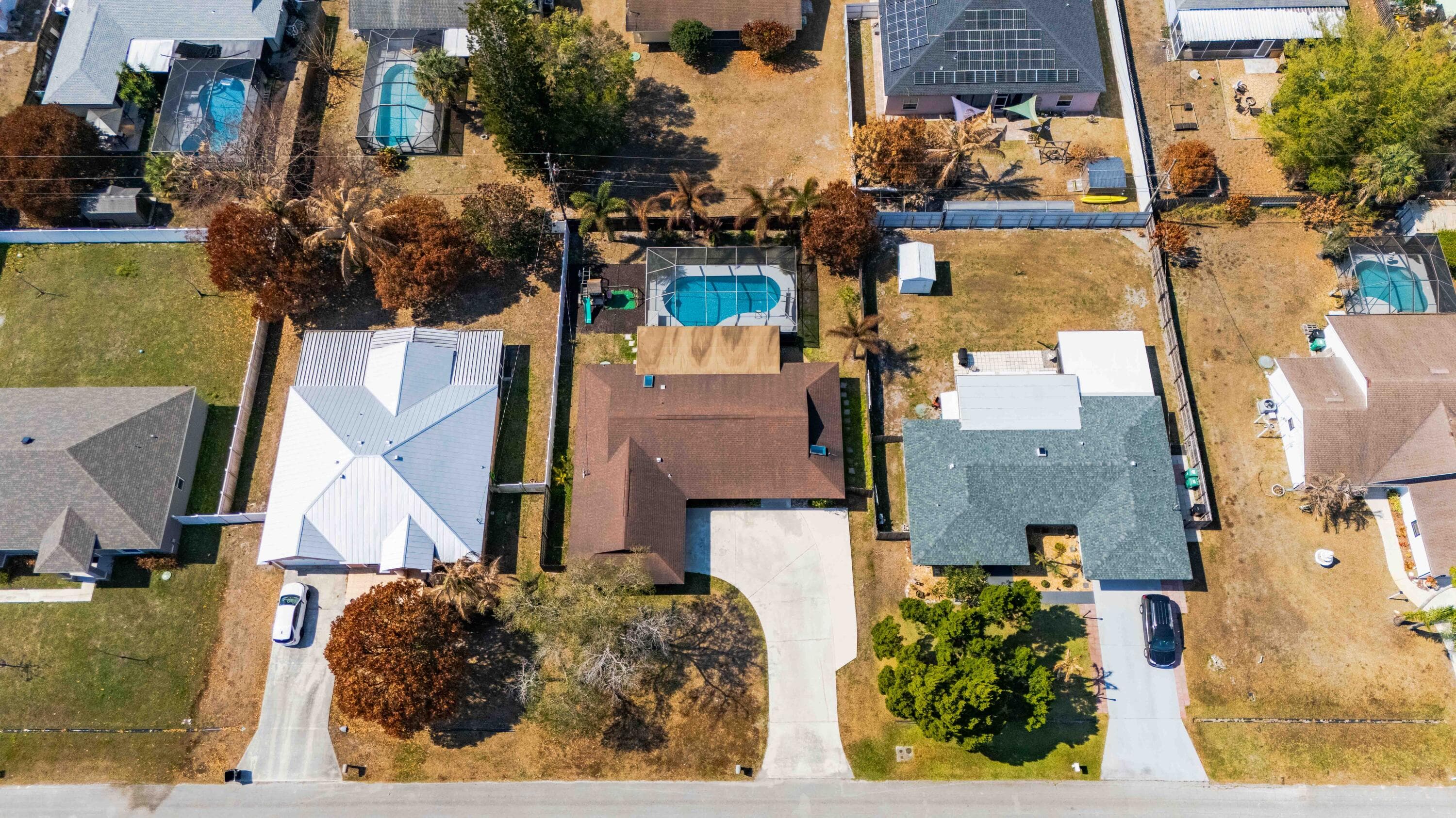 138 NW Friar Street, Port St. Lucie, FL 34983 38