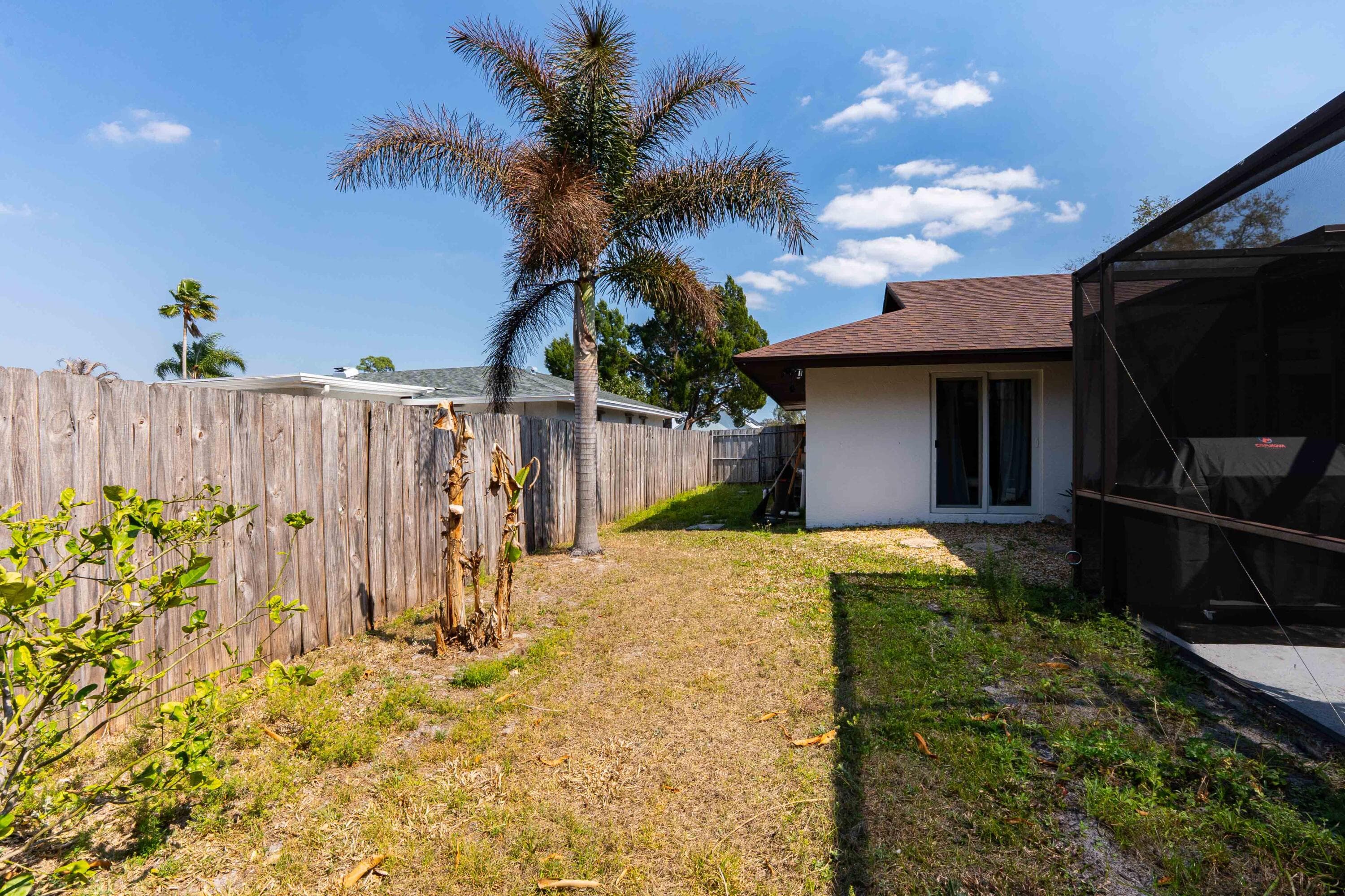 138 NW Friar Street, Port St. Lucie, FL 34983 35
