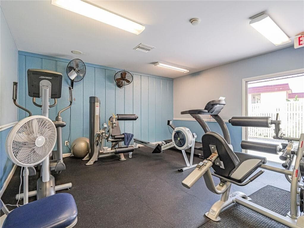 1 Vista Palm Lane 207, Vero Beach, FL 32962 24