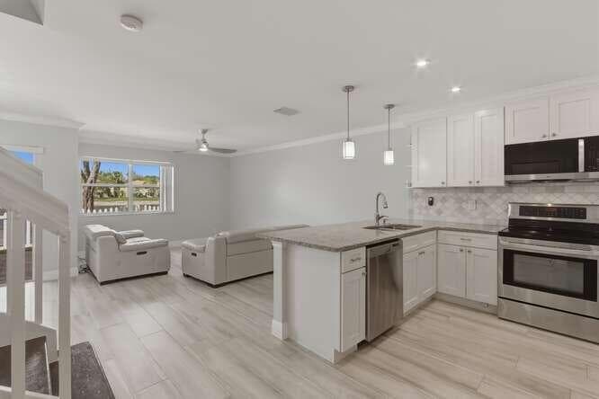 1218 Imperial Lake Road, West Palm Beach, FL 33413 7