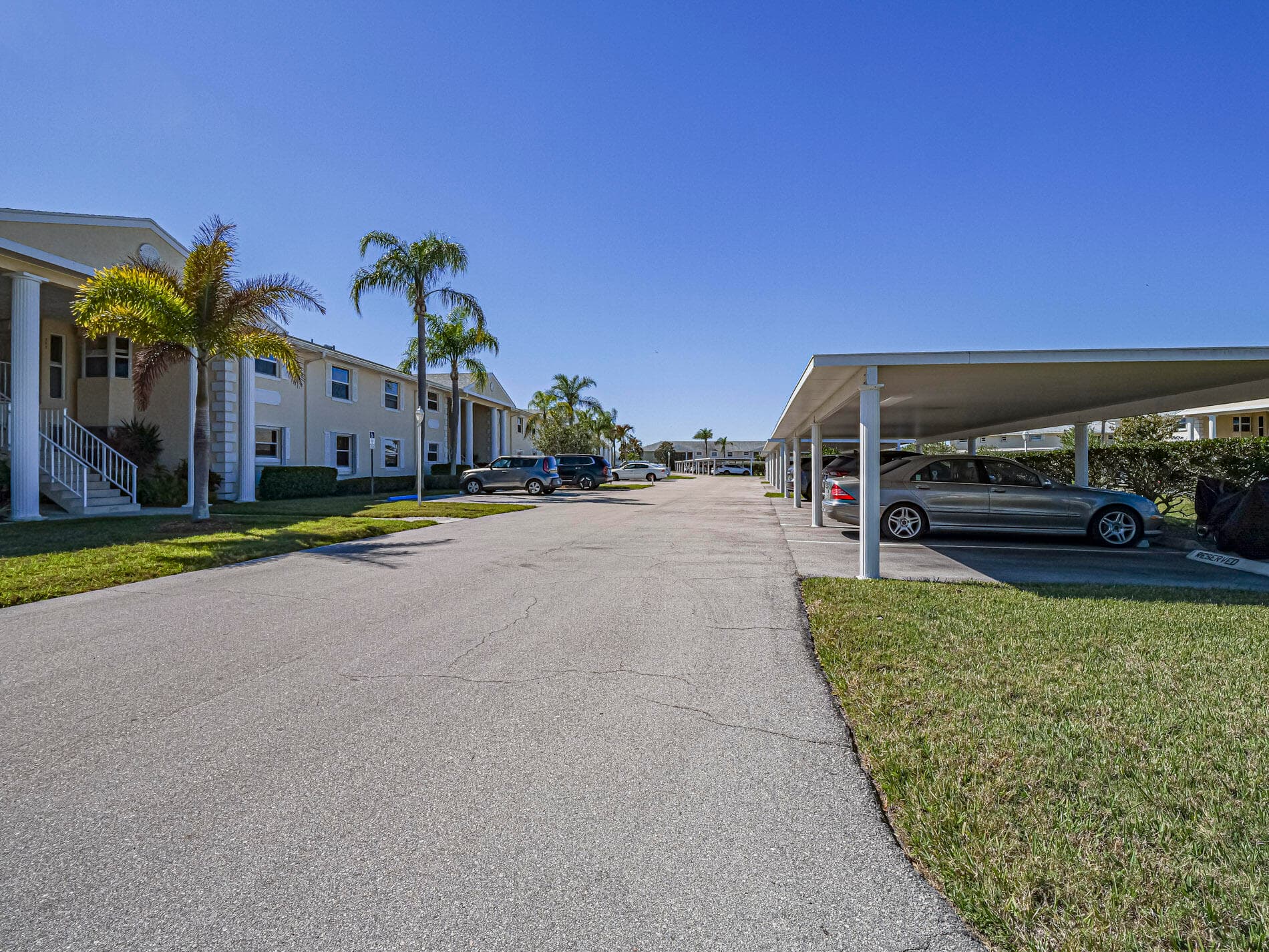 675 W Lake Jasmine Circle 206, Vero Beach, FL 32962 23