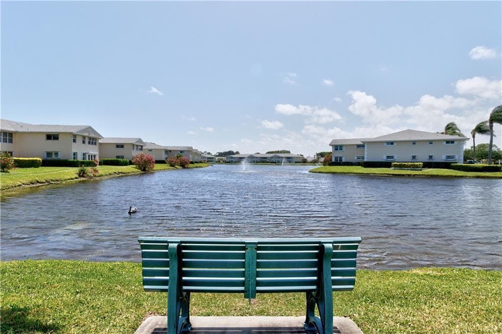 675 W Lake Jasmine Circle 206, Vero Beach, FL 32962 46