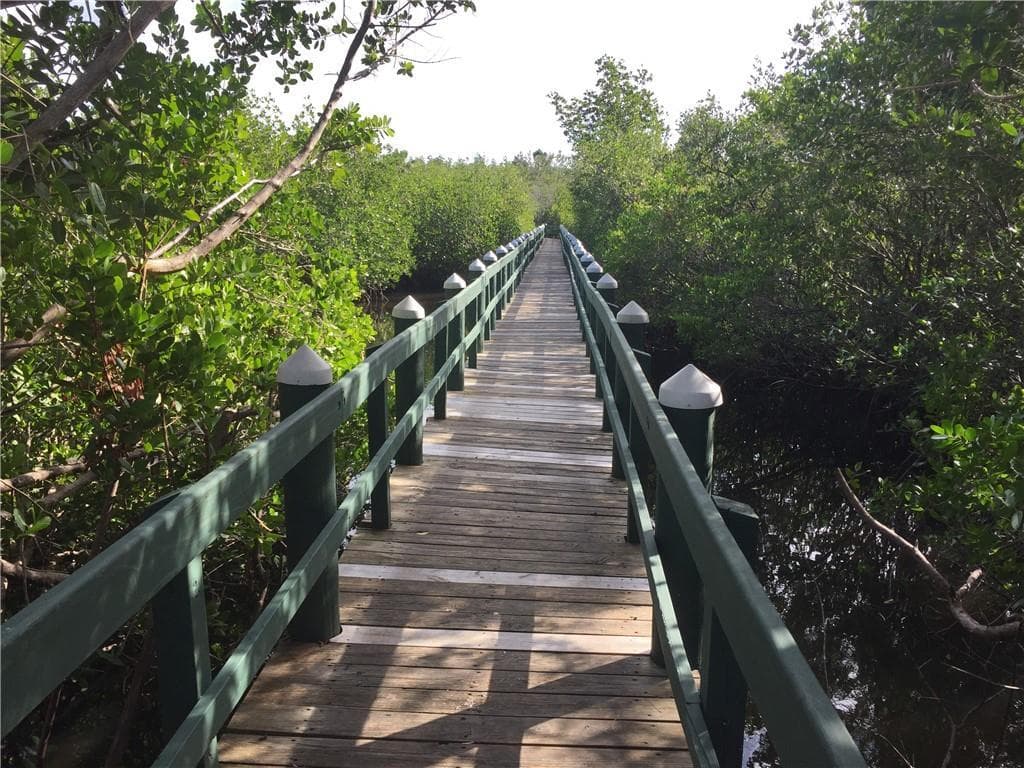 675 W Lake Jasmine Circle 206, Vero Beach, FL 32962 49
