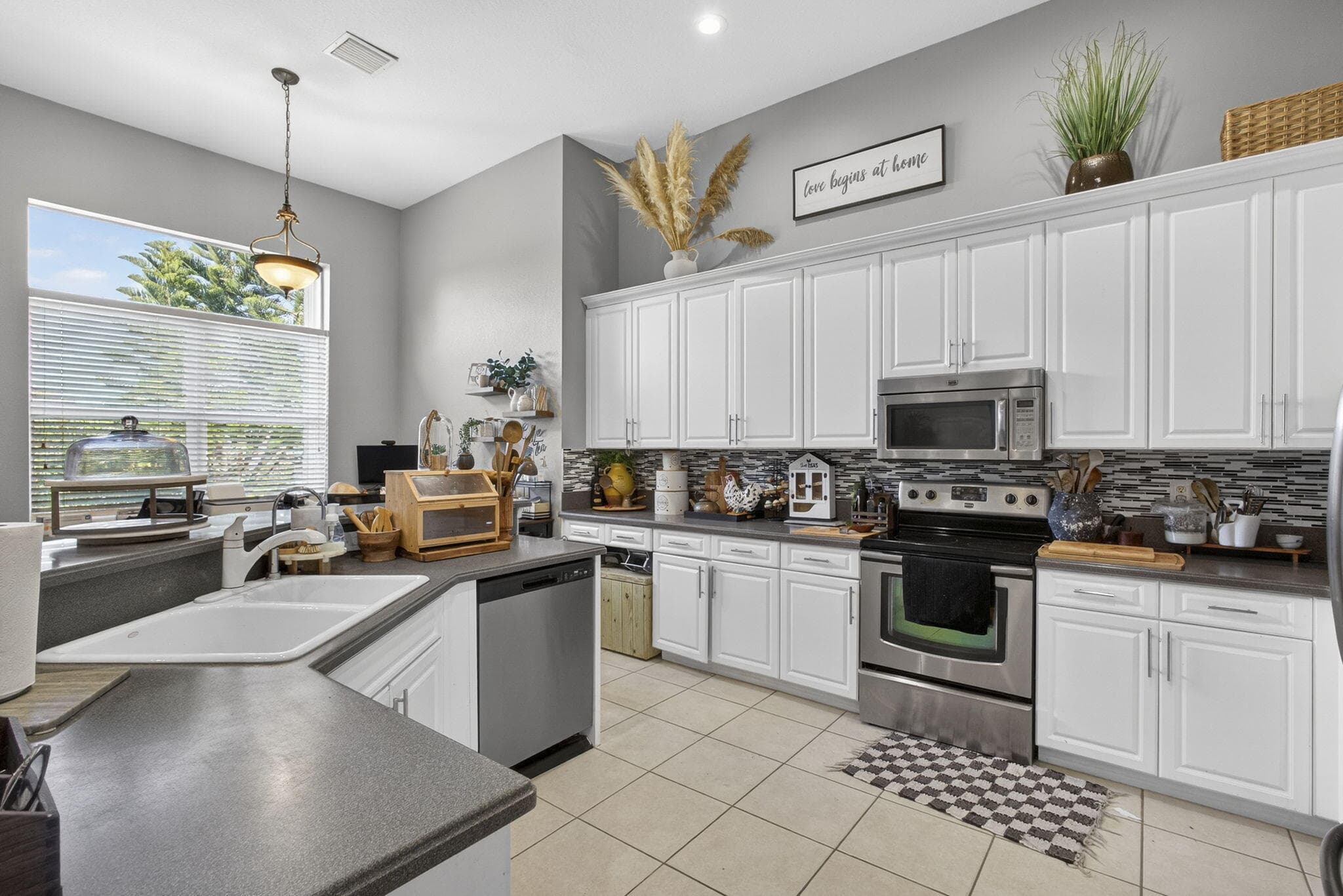 6637 Traveler Road, West Palm Beach, FL 33411 22