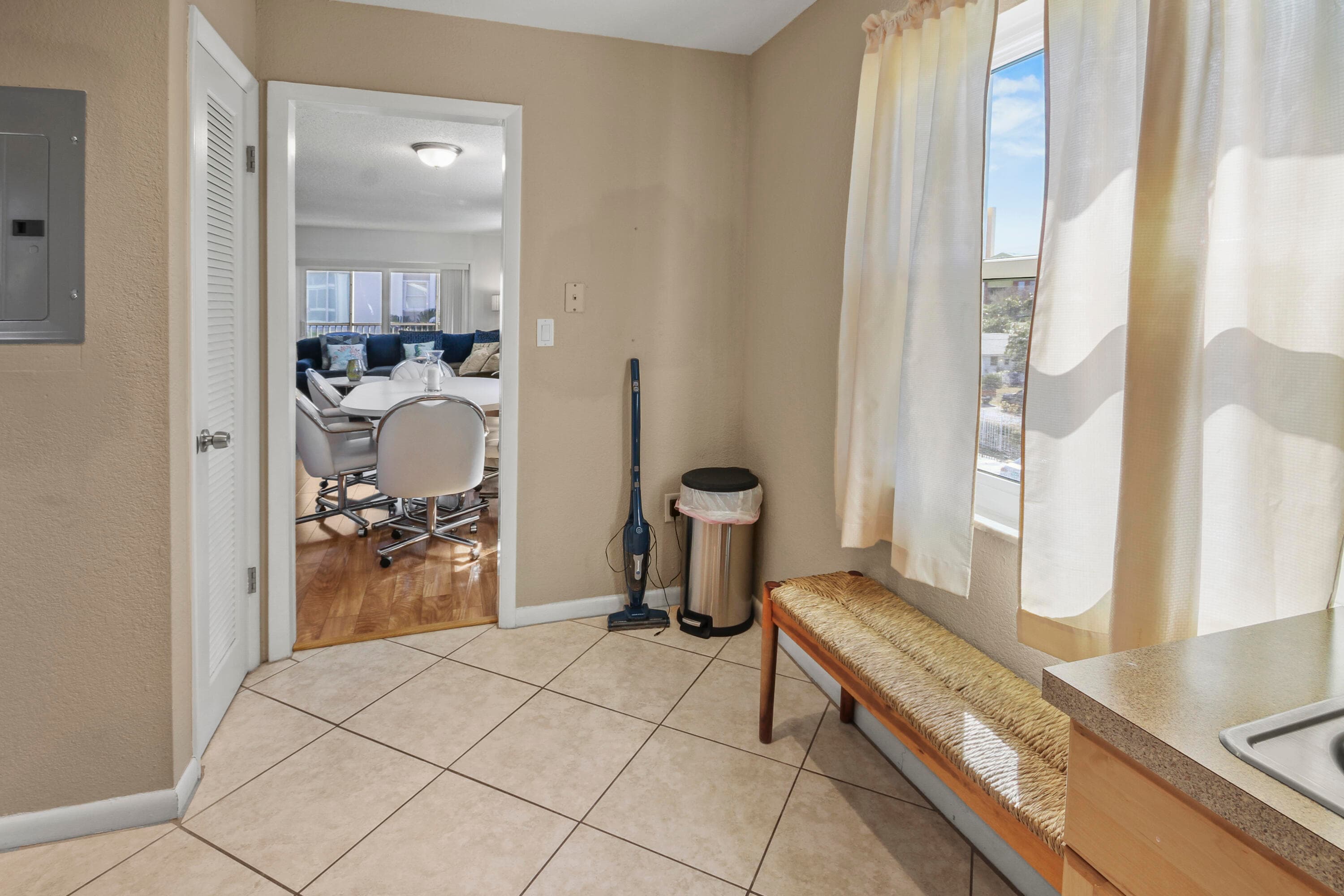 2936 Lake Shore Drive 310, Riviera Beach, FL 33404 17