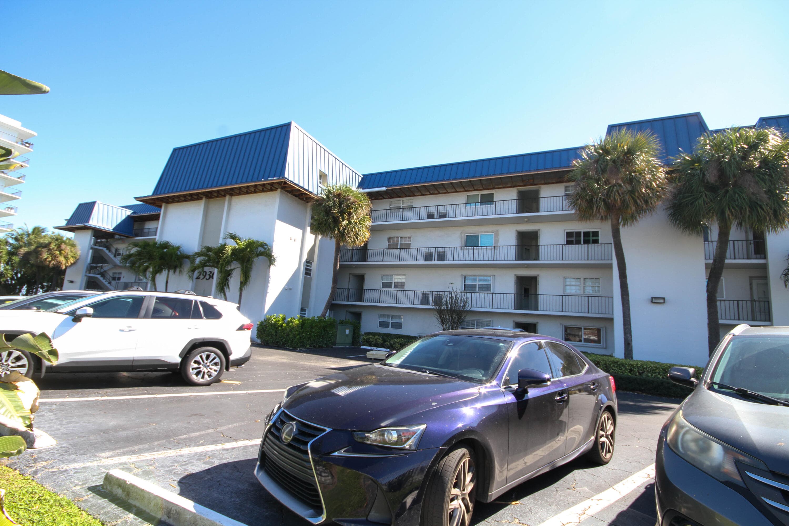 2936 Lake Shore Drive 310, Riviera Beach, FL 33404 20