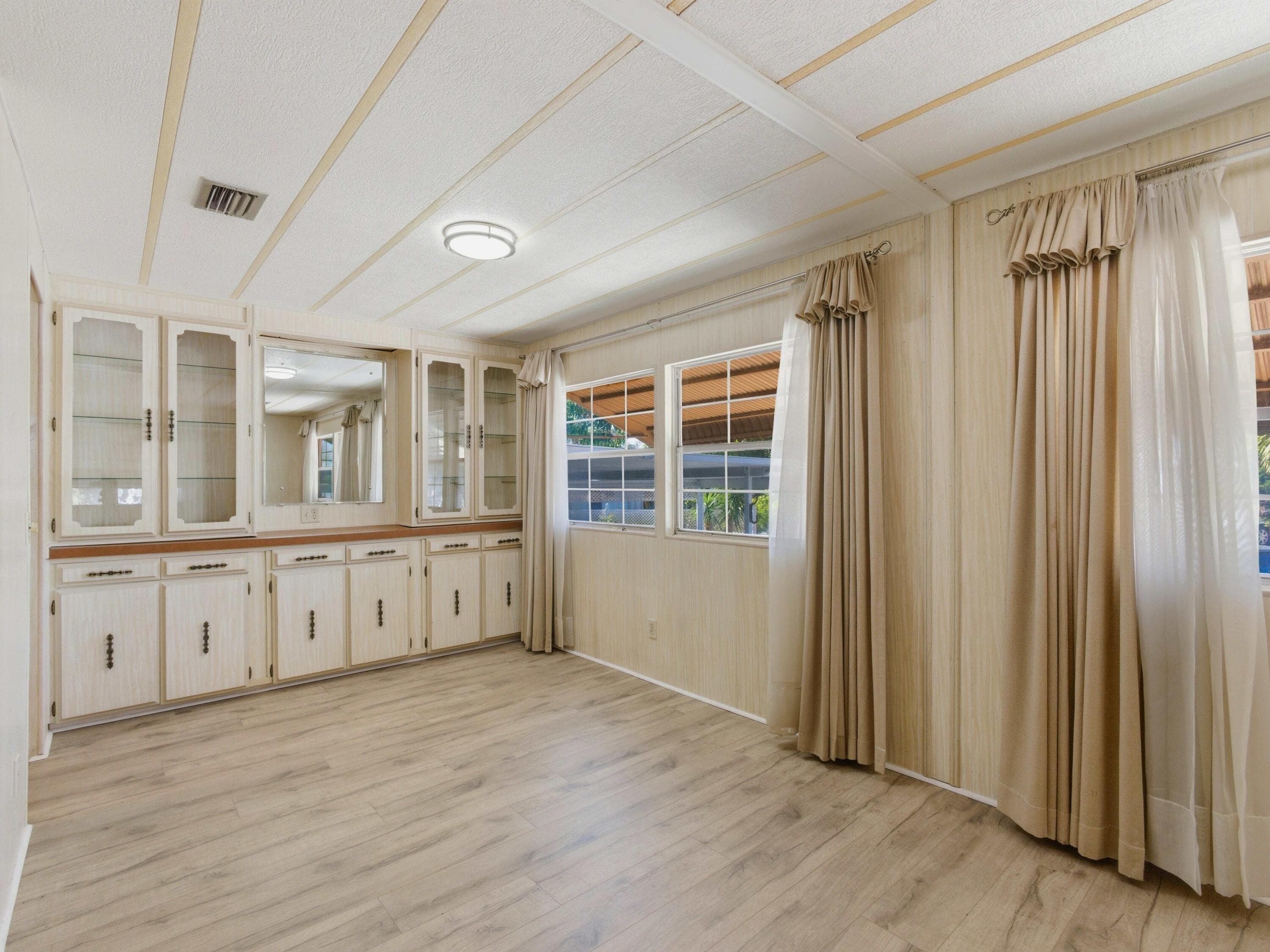 8903 Oak Street, Boynton Beach, FL 33436 15