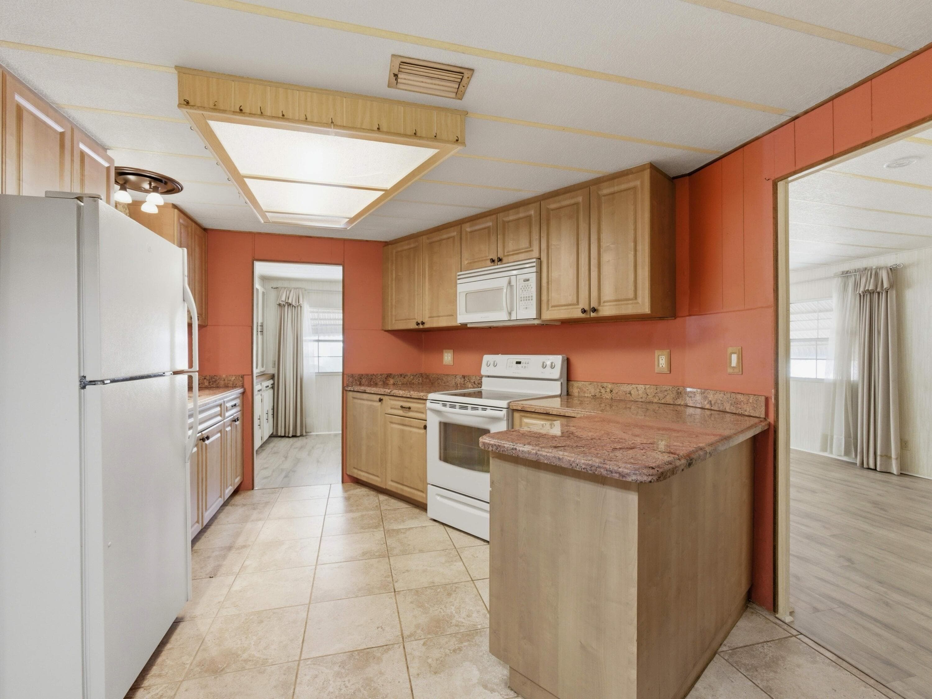 8903 Oak Street, Boynton Beach, FL 33436 16
