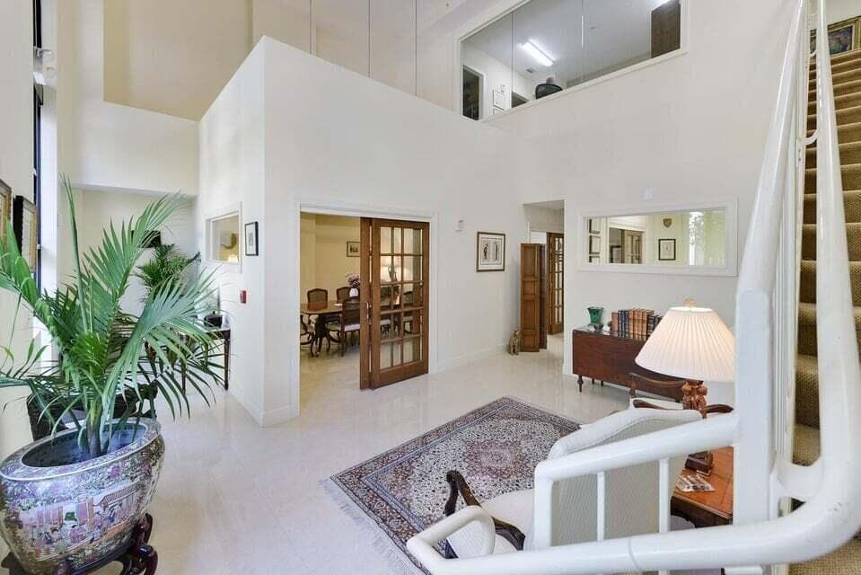 701 S Olive Avenue 117, West Palm Beach, FL 33401 4