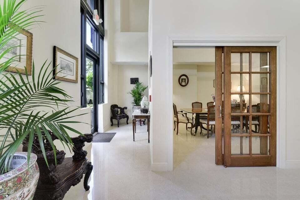 701 S Olive Avenue 117, West Palm Beach, FL 33401 5