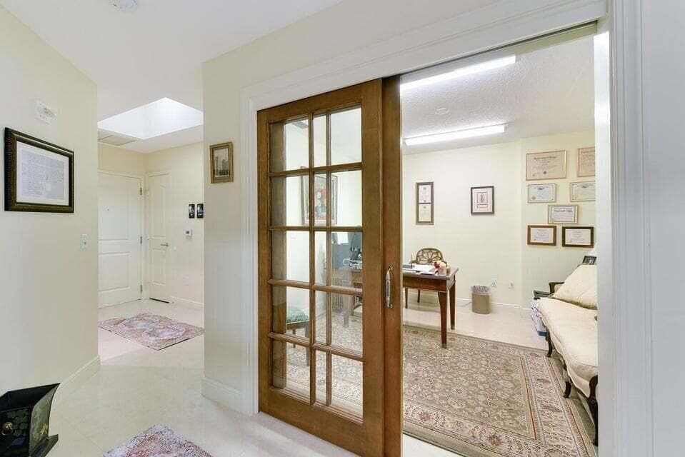 701 S Olive Avenue 117, West Palm Beach, FL 33401 10