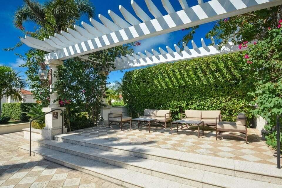 701 S Olive Avenue 117, West Palm Beach, FL 33401 38