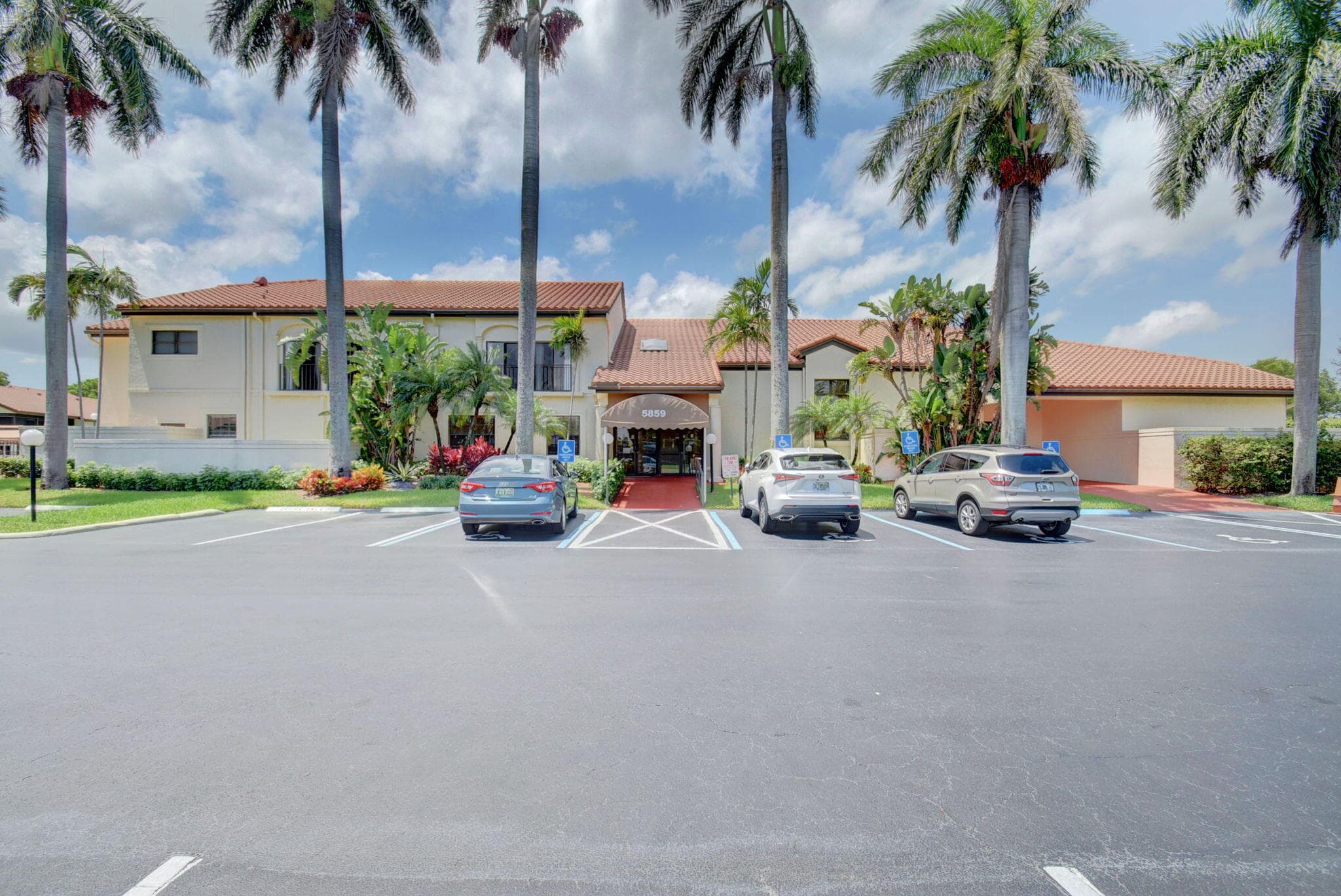 10279 N Circle Lake Drive 202, Boynton Beach, FL 33437 37