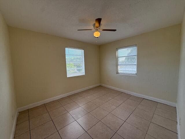 1913 Division Avenue, West Palm Beach, FL 33407 20