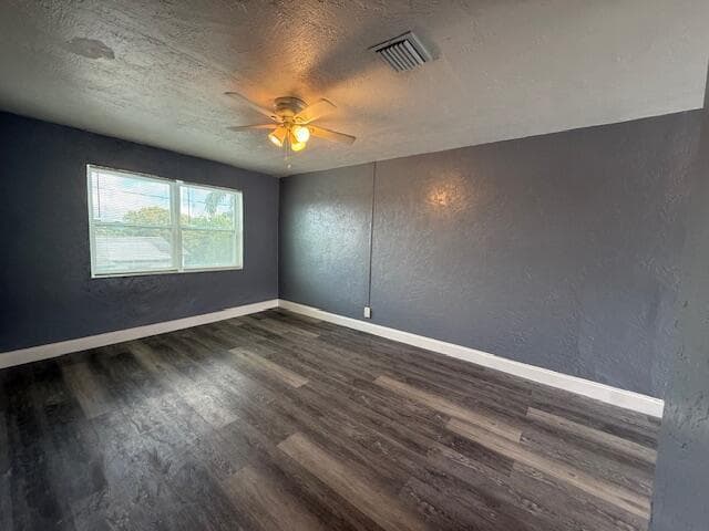 1913 Division Avenue, West Palm Beach, FL 33407 27