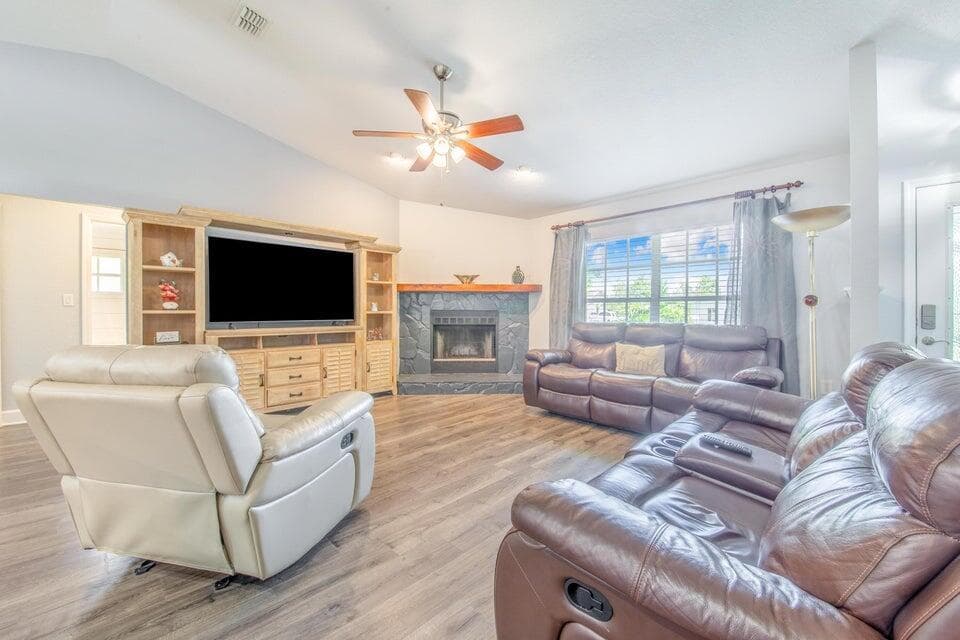 910 Liberty Lane, Auburndale, FL 33823 13