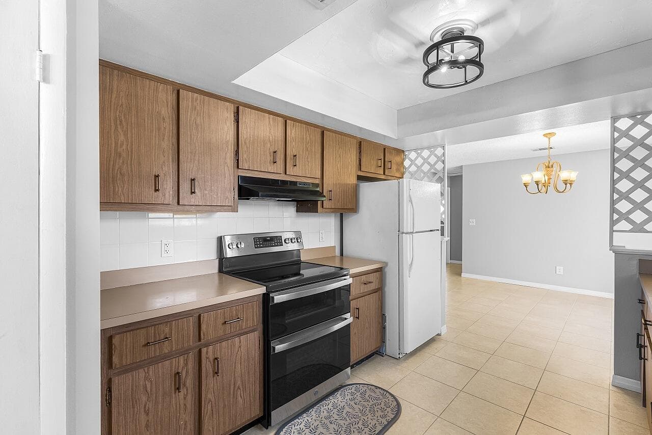 45 1st Court SW, Vero Beach, FL 32962 11