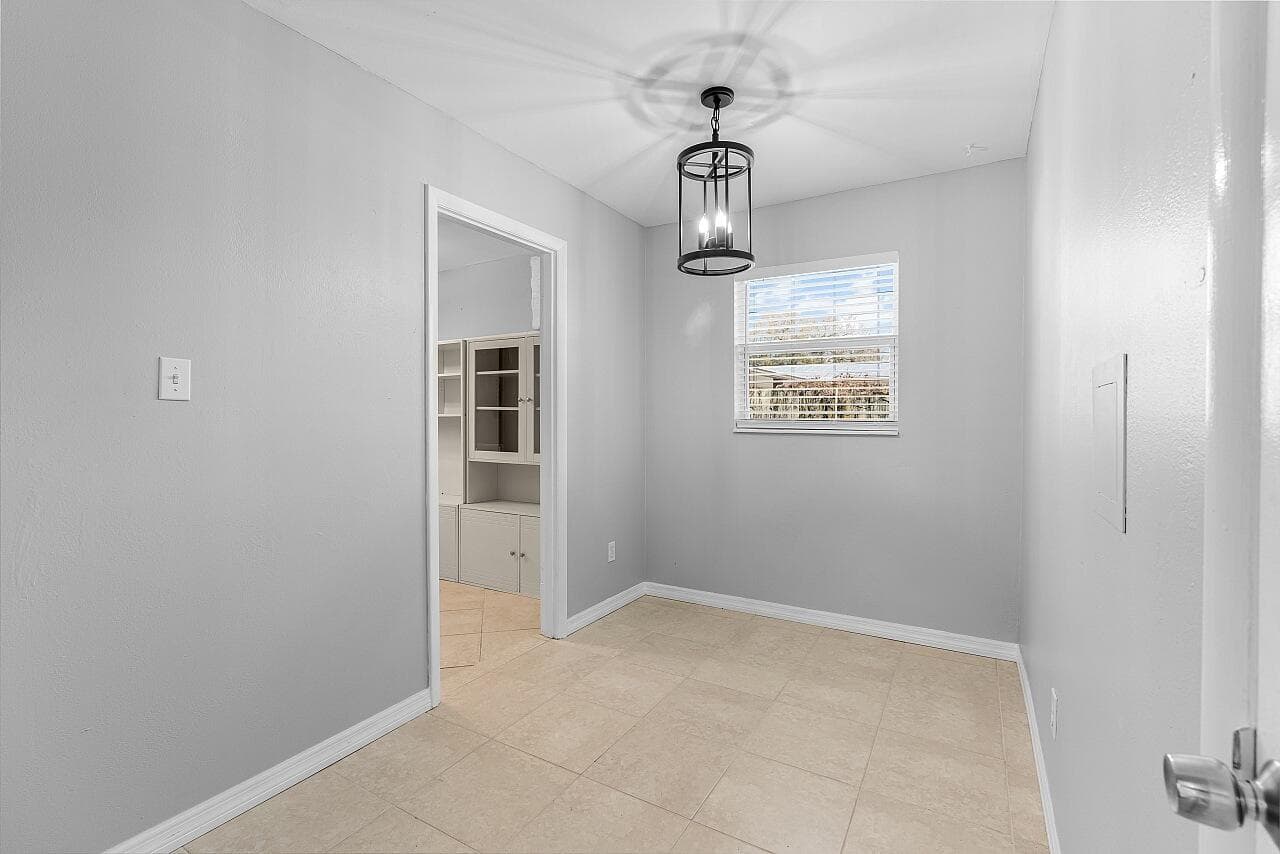 45 1st Court SW, Vero Beach, FL 32962 18