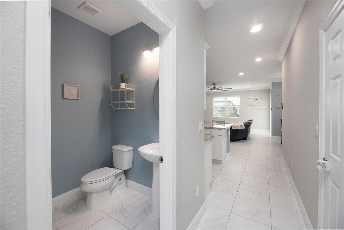1700 NW Vivanco Street, Port St. Lucie, FL 34986 16