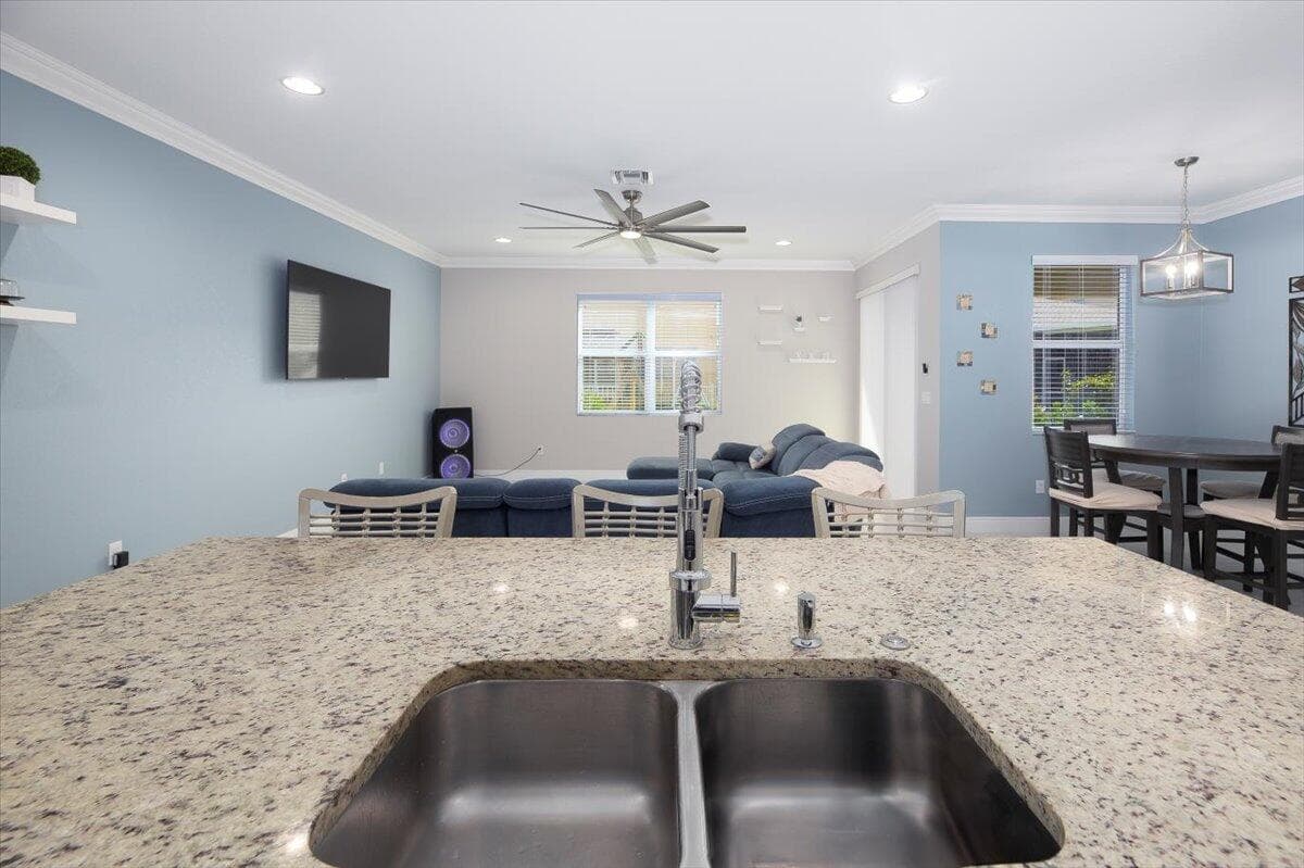1700 NW Vivanco Street, Port St. Lucie, FL 34986 19