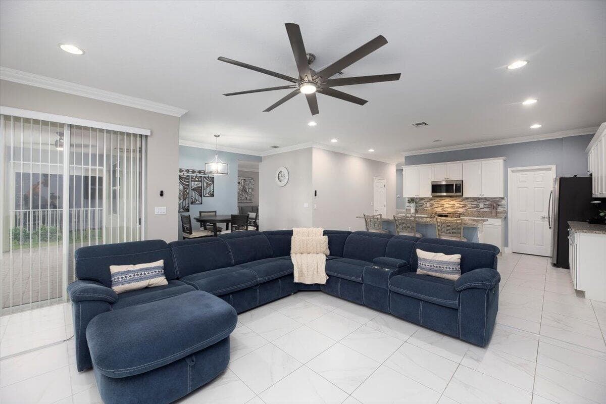 1700 NW Vivanco Street, Port St. Lucie, FL 34986 27