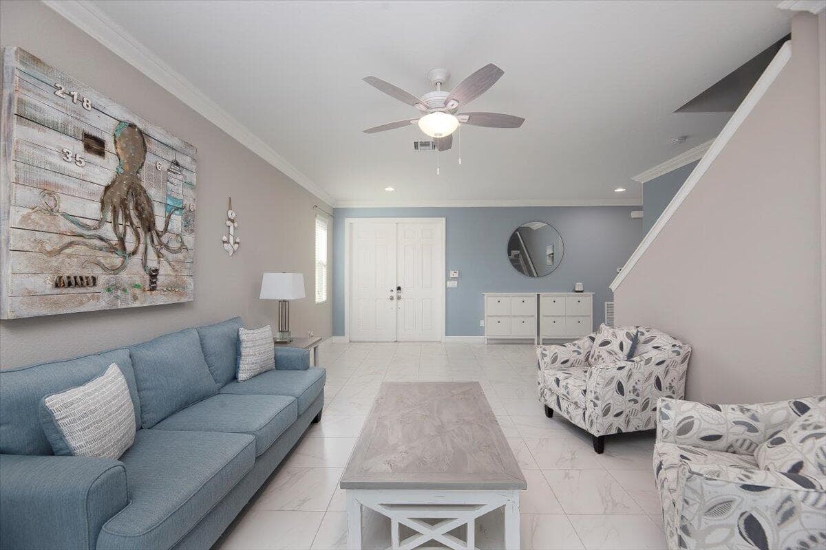 1700 NW Vivanco Street, Port St. Lucie, FL 34986 7