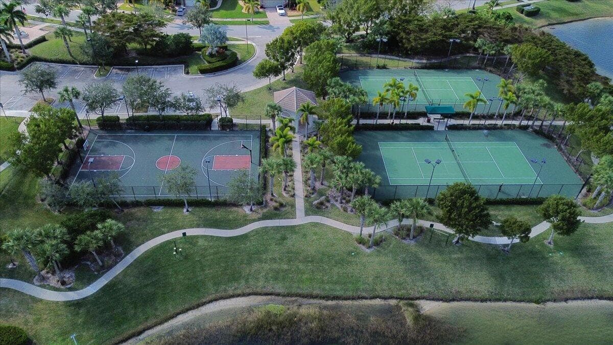 1700 NW Vivanco Street, Port St. Lucie, FL 34986 83