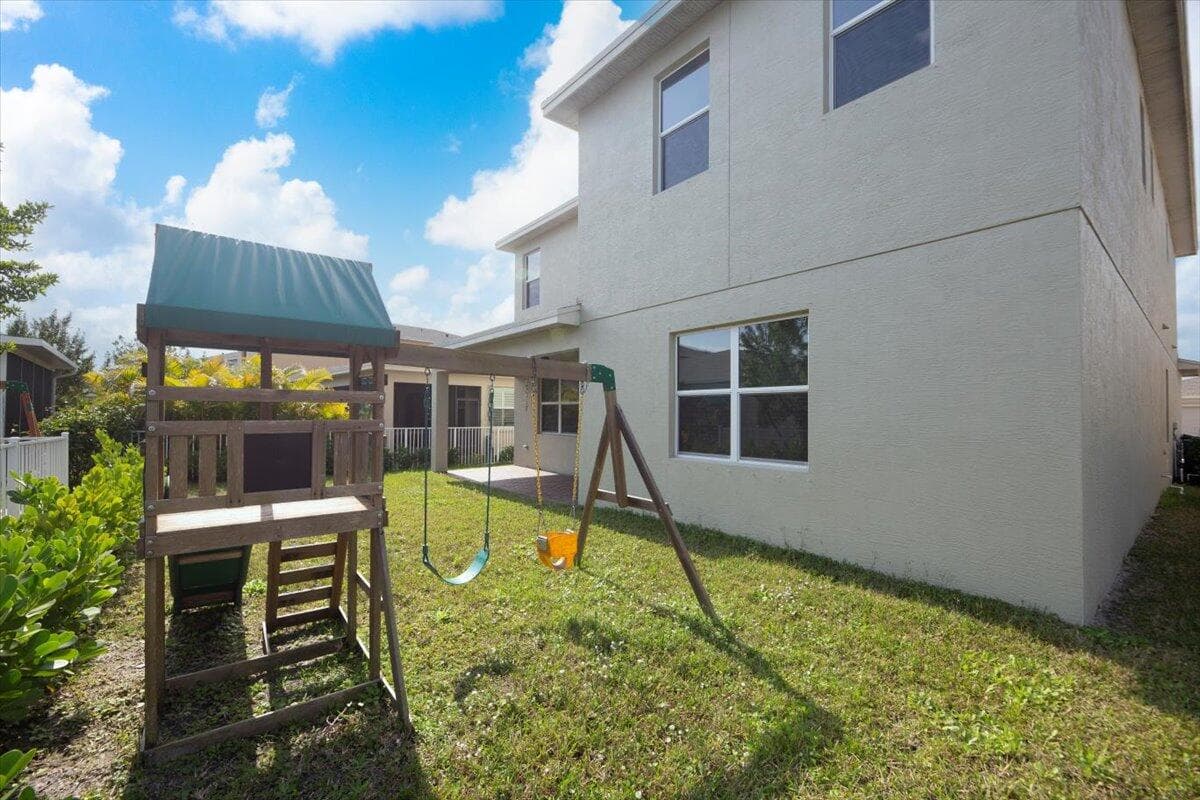 1700 NW Vivanco Street, Port St. Lucie, FL 34986 66