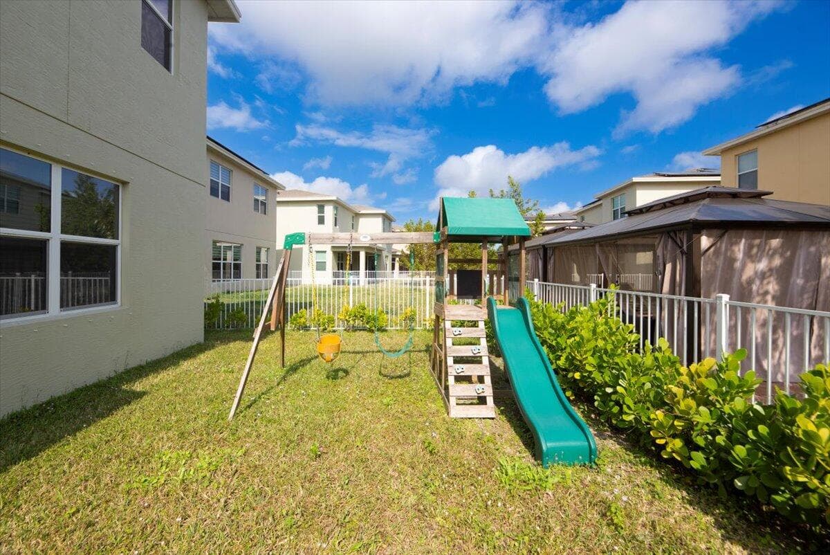 1700 NW Vivanco Street, Port St. Lucie, FL 34986 67
