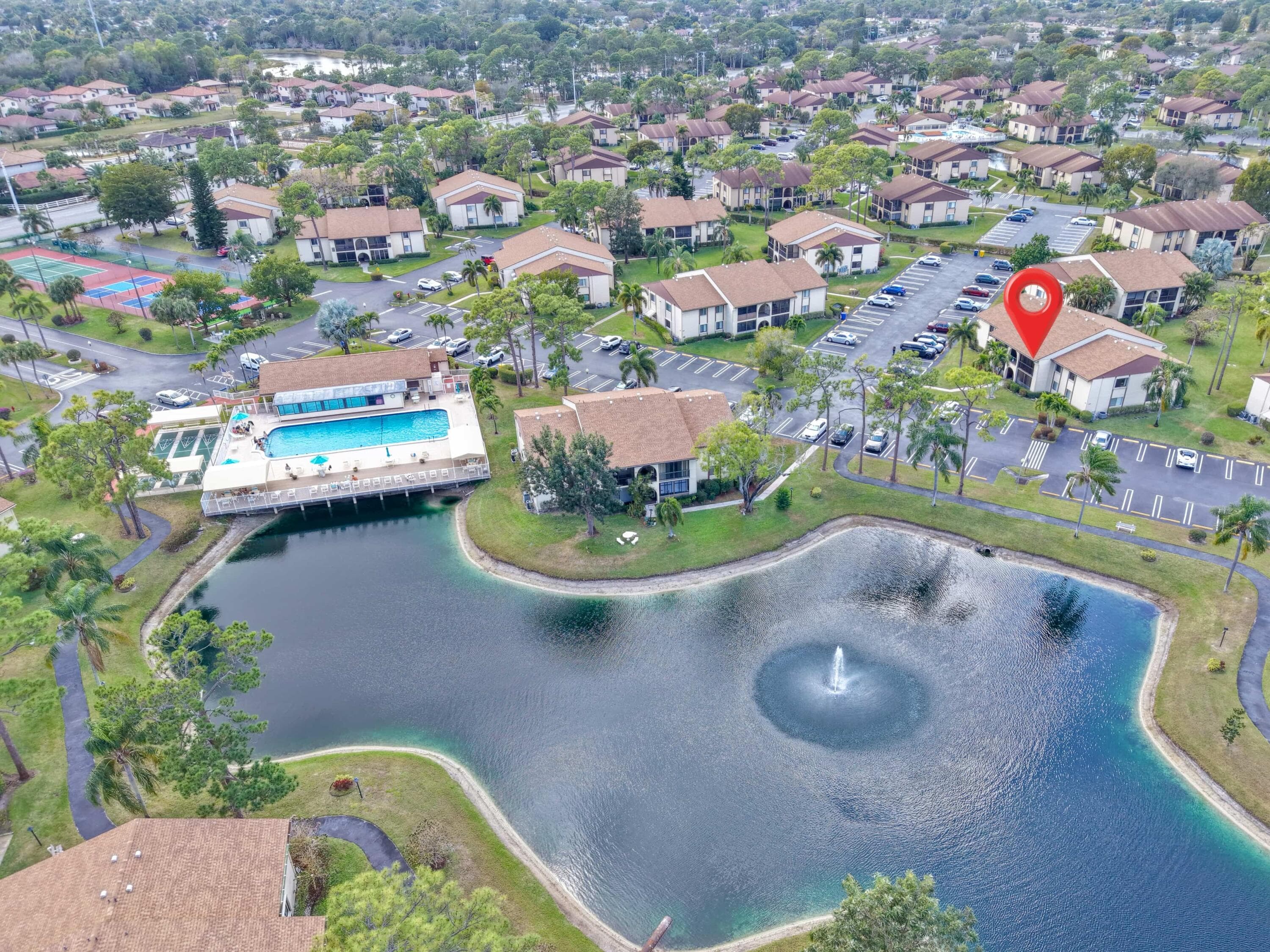 331 Knotty Pine Circle D-2, Greenacres, FL 33463 34