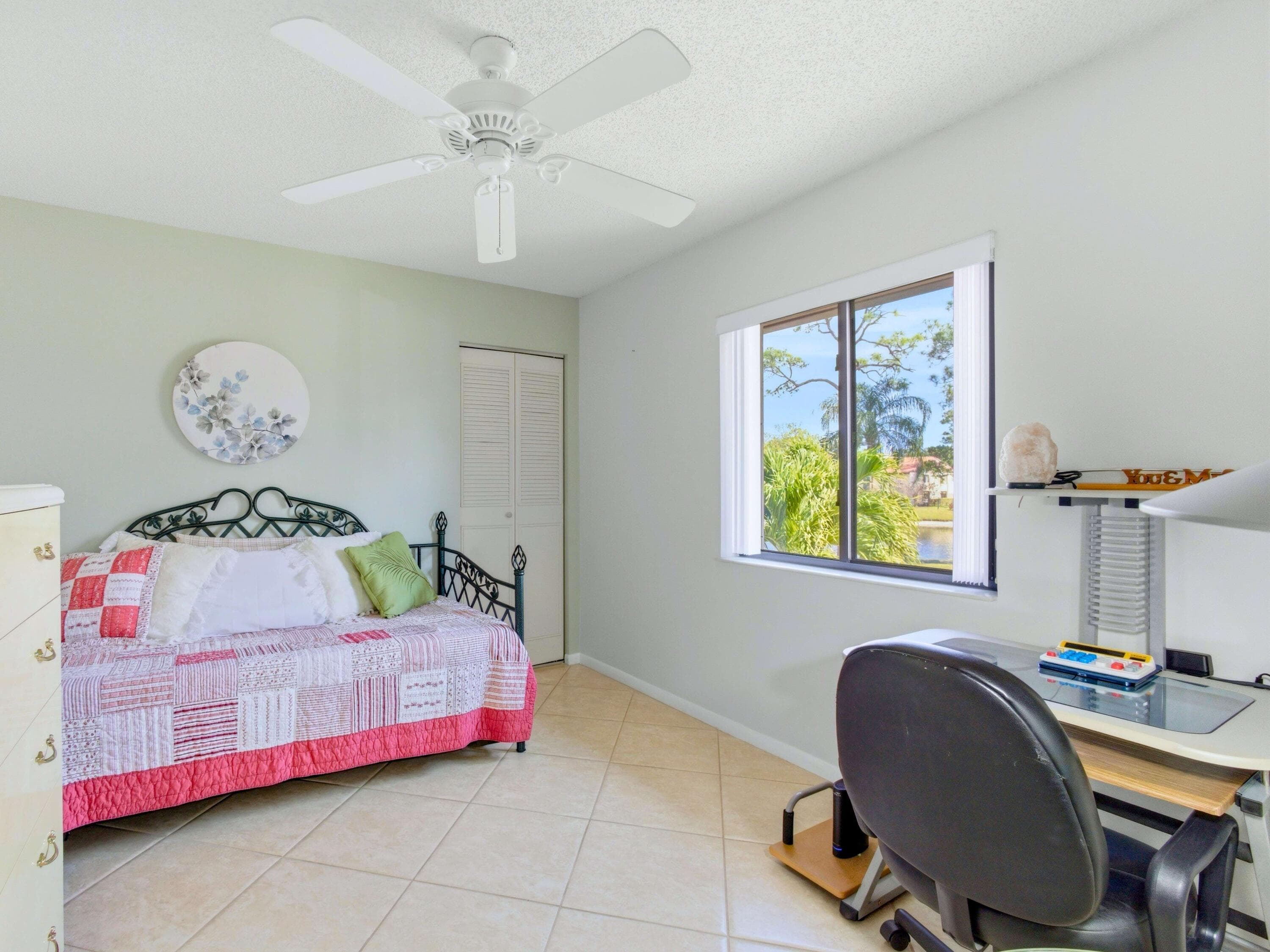 331 Knotty Pine Circle D-2, Greenacres, FL 33463 22