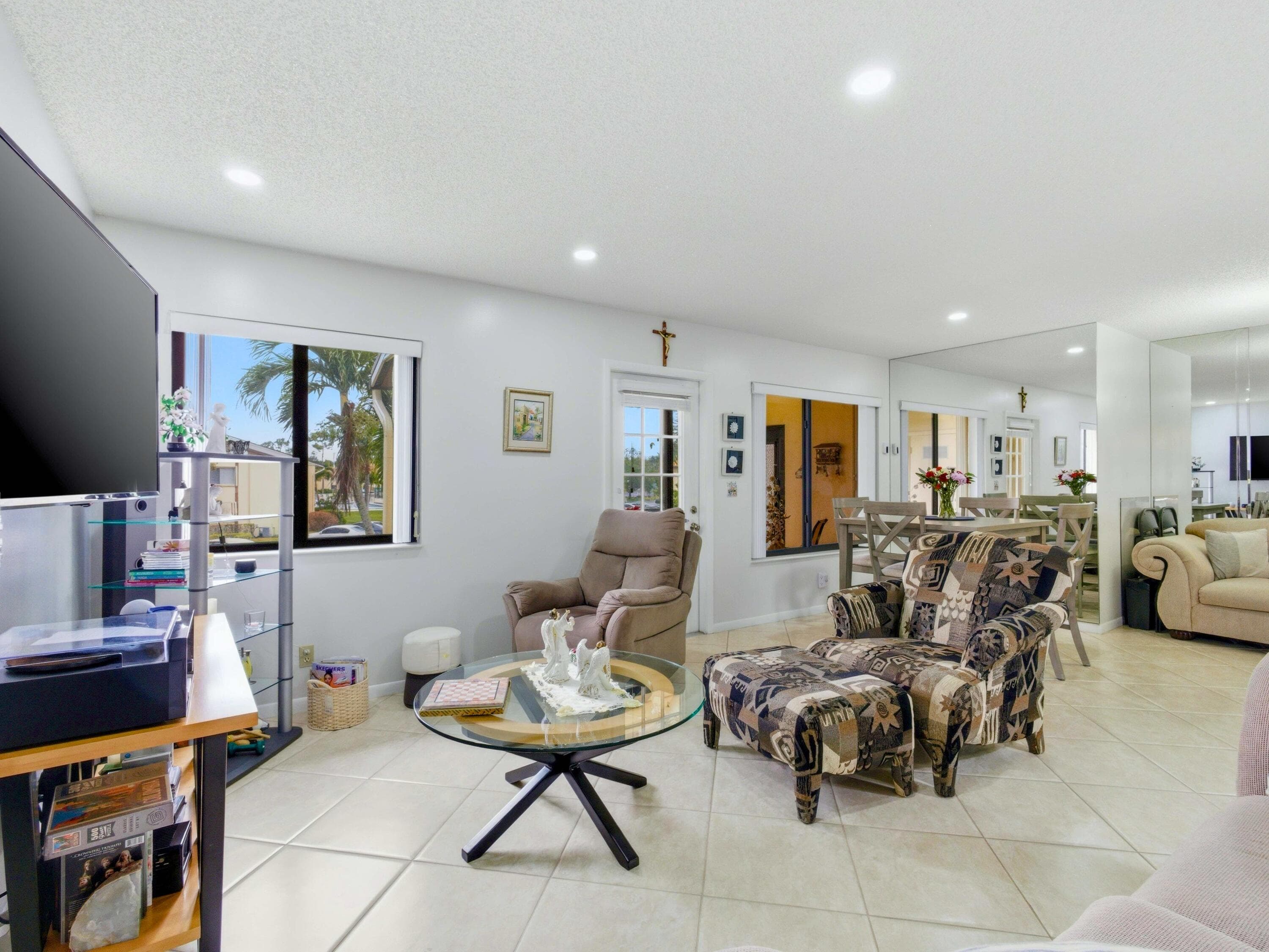 331 Knotty Pine Circle D-2, Greenacres, FL 33463 16