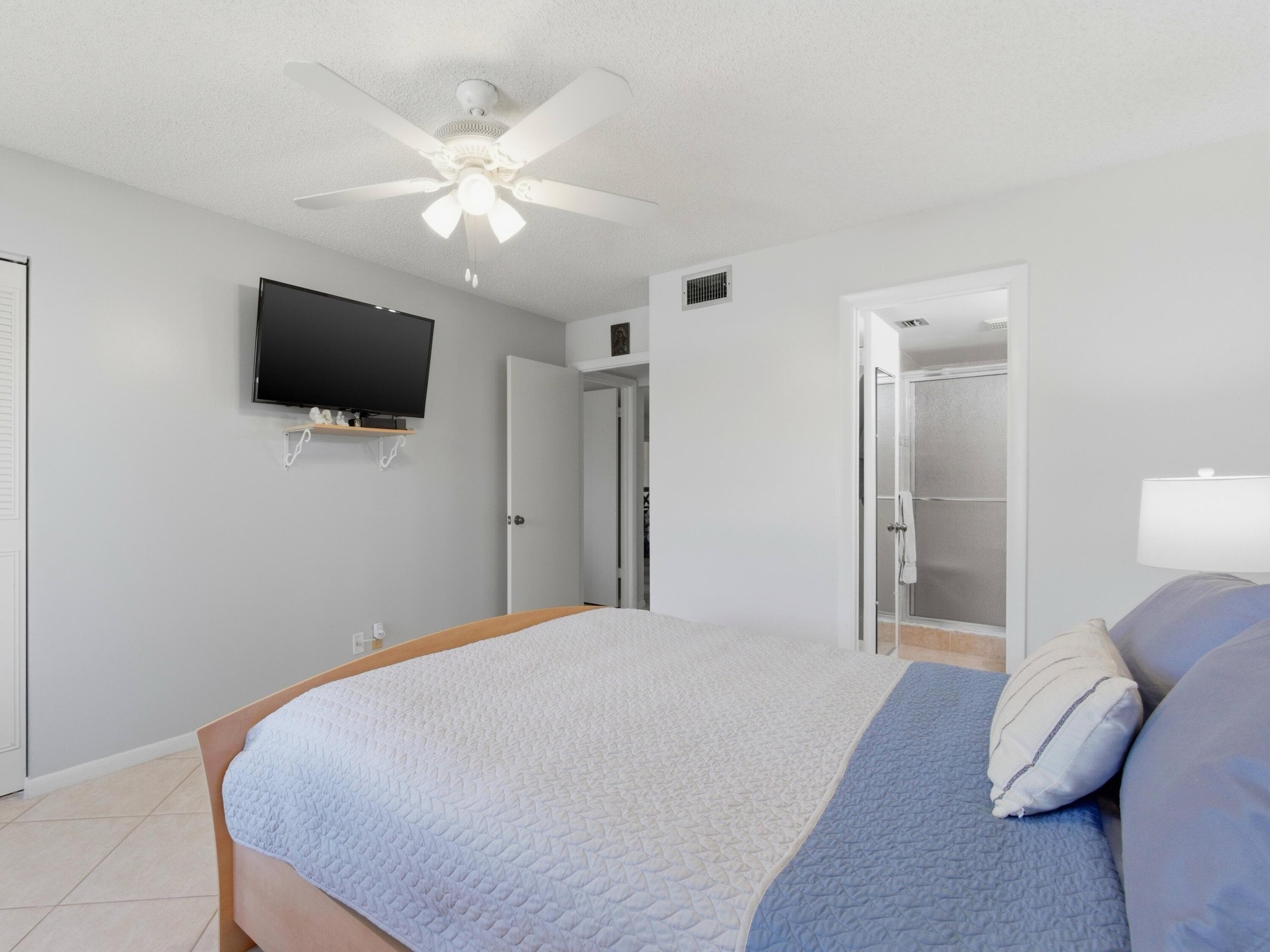 331 Knotty Pine Circle D-2, Greenacres, FL 33463 26