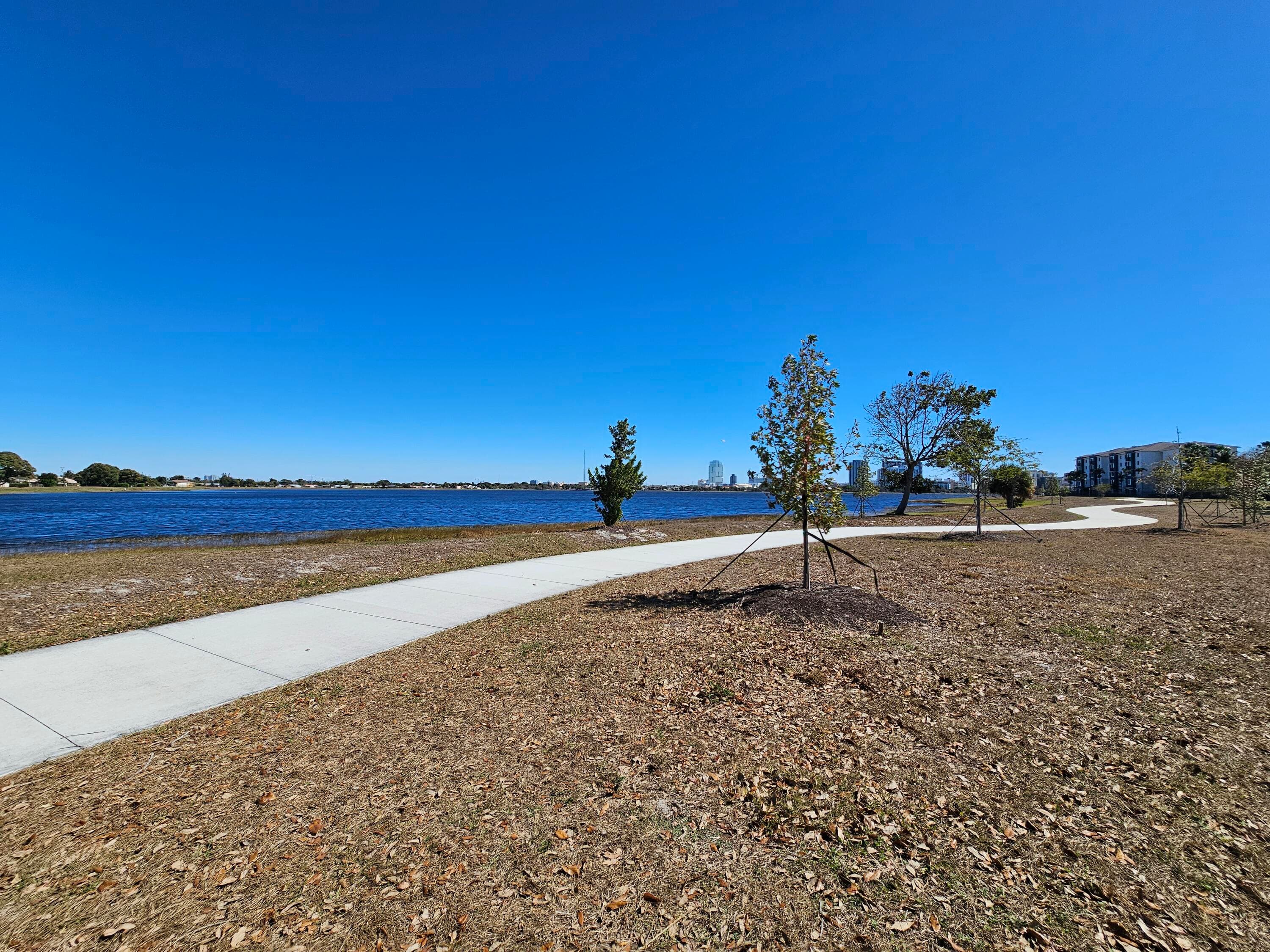 470 Executive Center Drive 2g, West Palm Beach, FL 33401 15