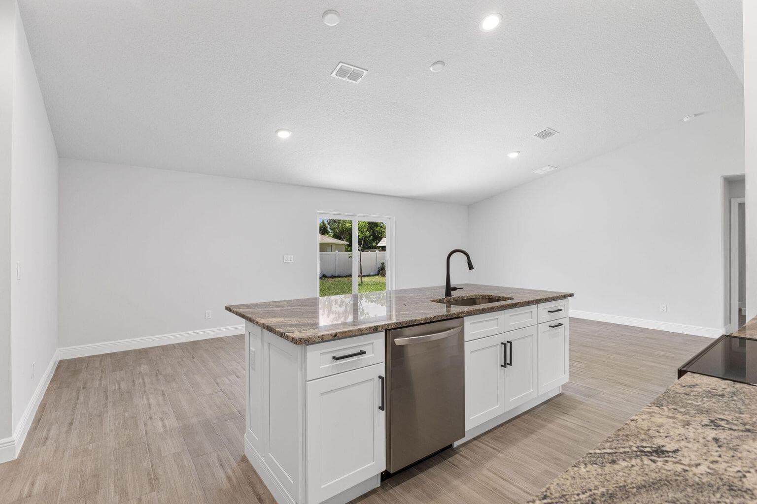 1949 SW Bayshore Boulevard, Port St. Lucie, FL 34984 13
