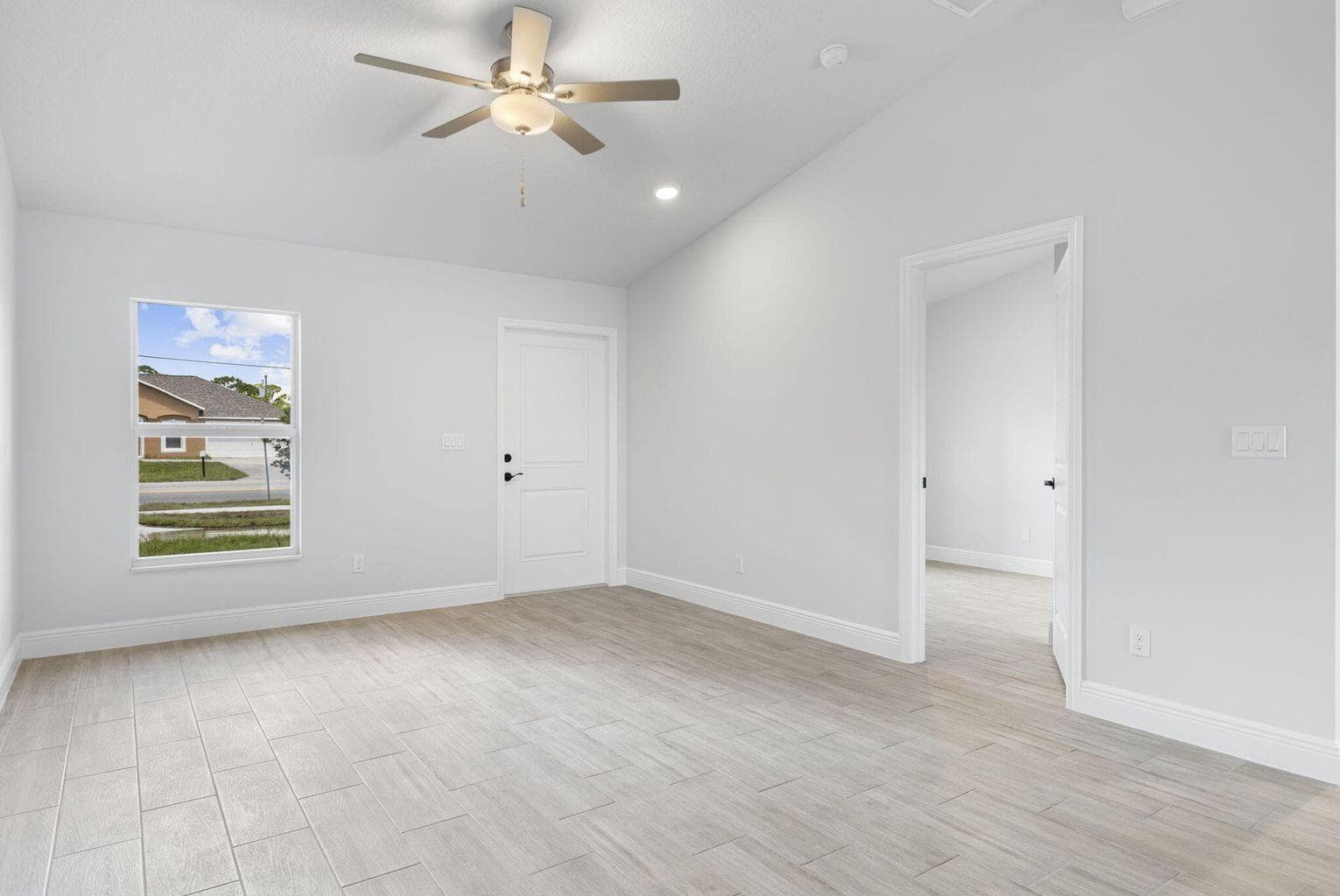 1949 SW Bayshore Boulevard, Port St. Lucie, FL 34984 17