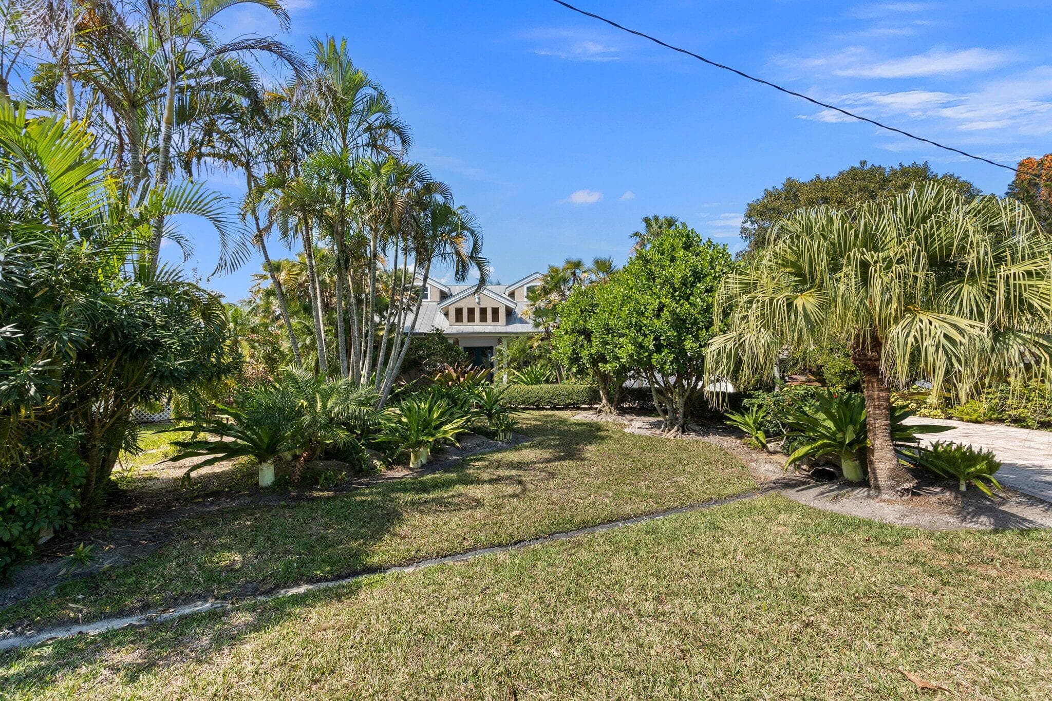 1993 SE Giffen Avenue, Port St. Lucie, FL 34952 8