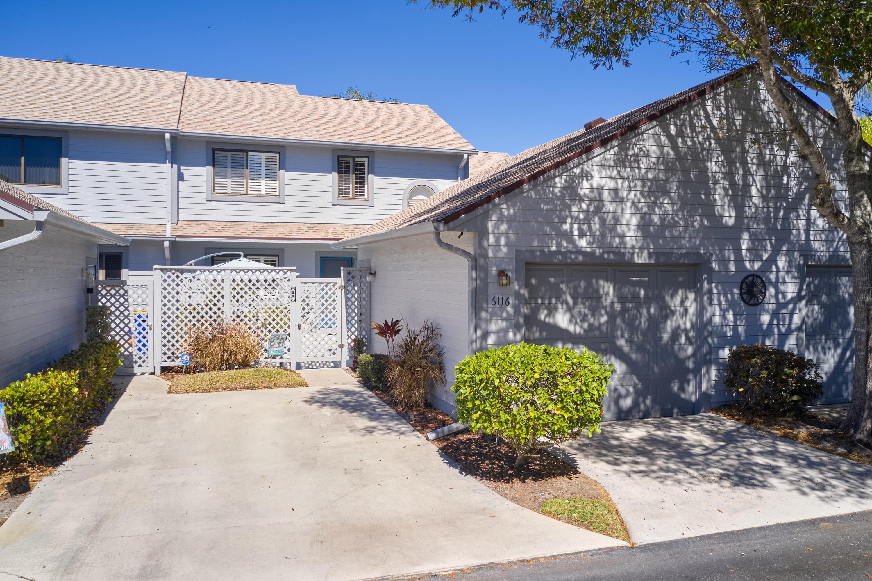 6116 SE Georgetown Place, Hobe Sound, FL 33455 33
