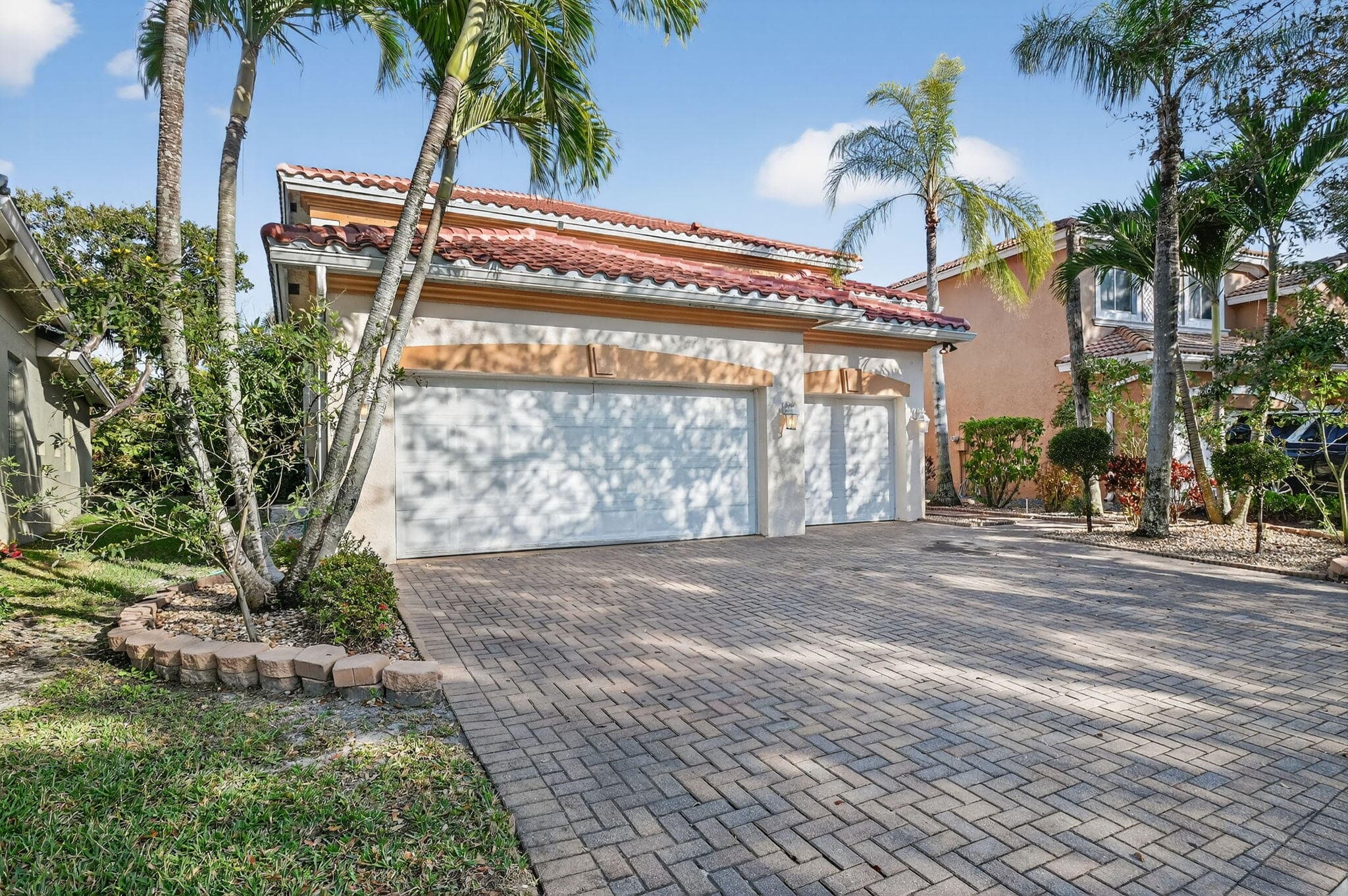 876 Gazetta Way, West Palm Beach, FL 33413 2